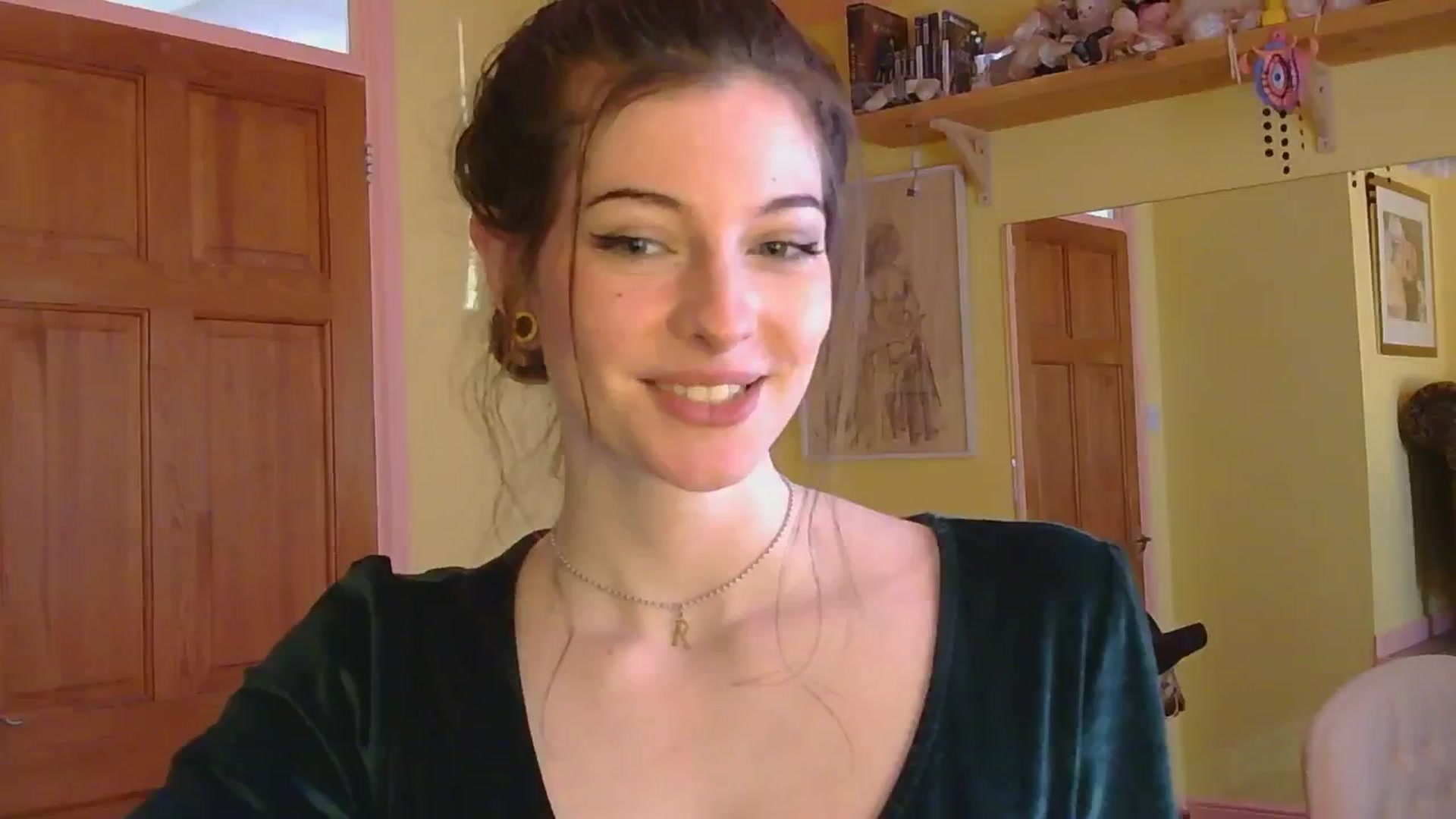 Gallery image thumbnail from sylksiren's myfreecams stream on, 02/26/2025, 15:45 image 9 of 20