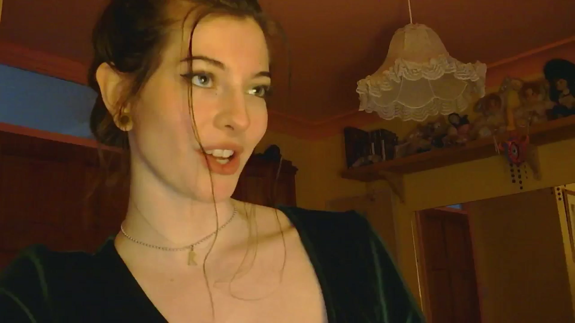 Gallery image thumbnail from sylksiren's myfreecams stream on, 02/26/2025, 15:45 image 3 of 20