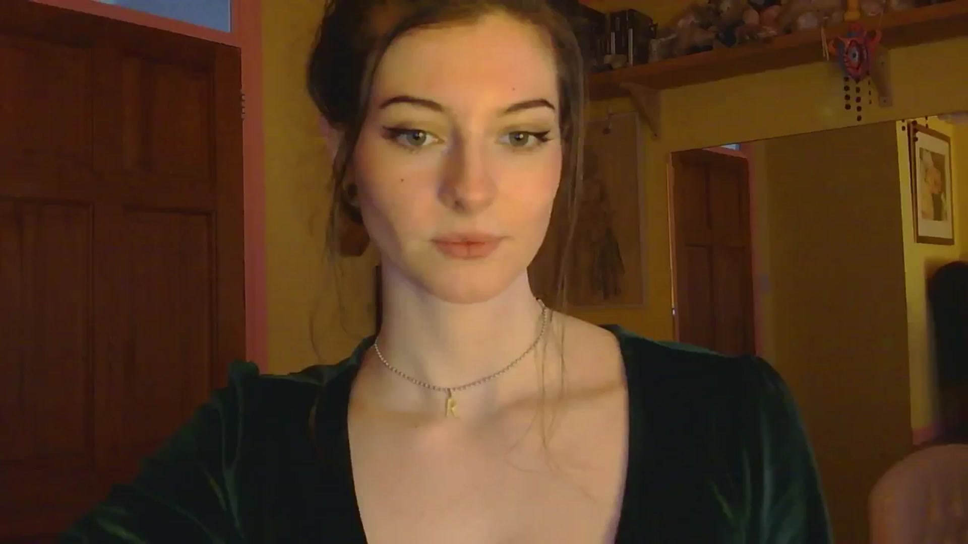 Gallery image thumbnail from sylksiren's myfreecams stream on, 02/26/2025, 15:45 image 20 of 20