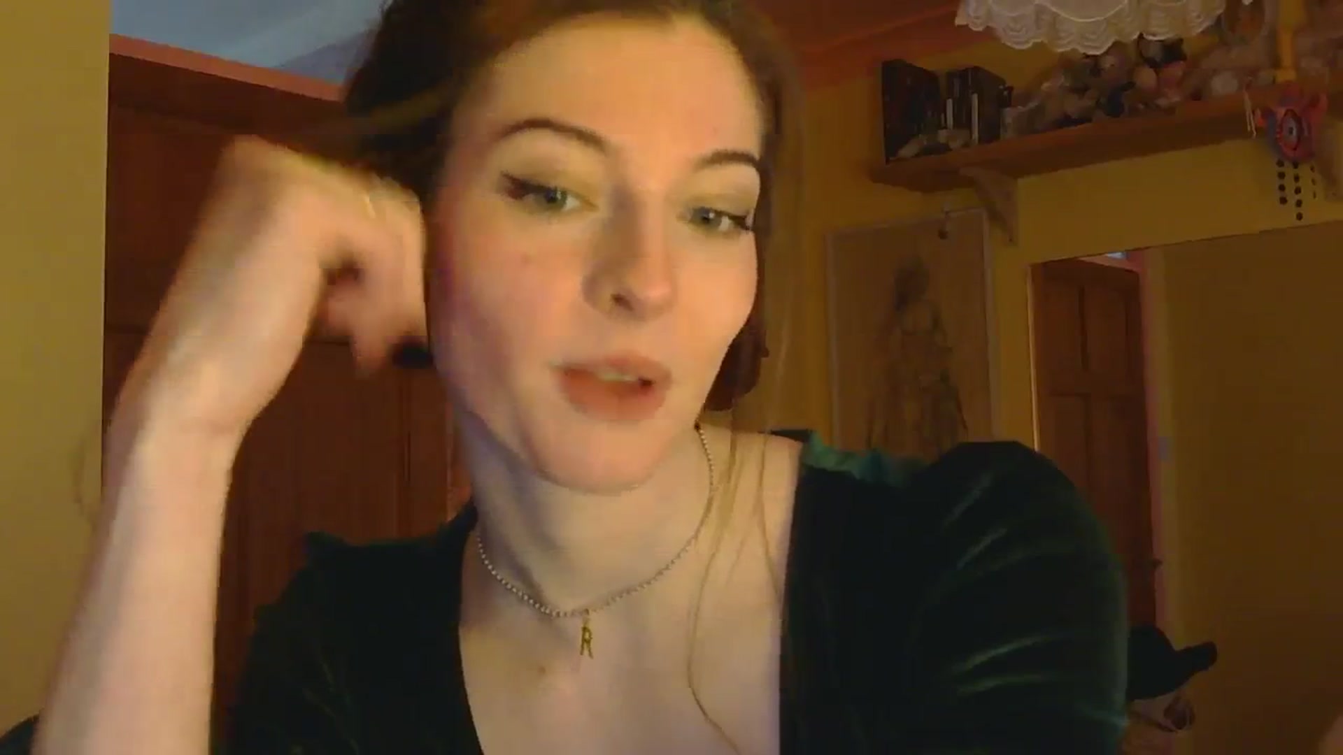 Gallery image thumbnail from sylksiren's myfreecams stream on, 02/26/2025, 16:22 image 10 of 20