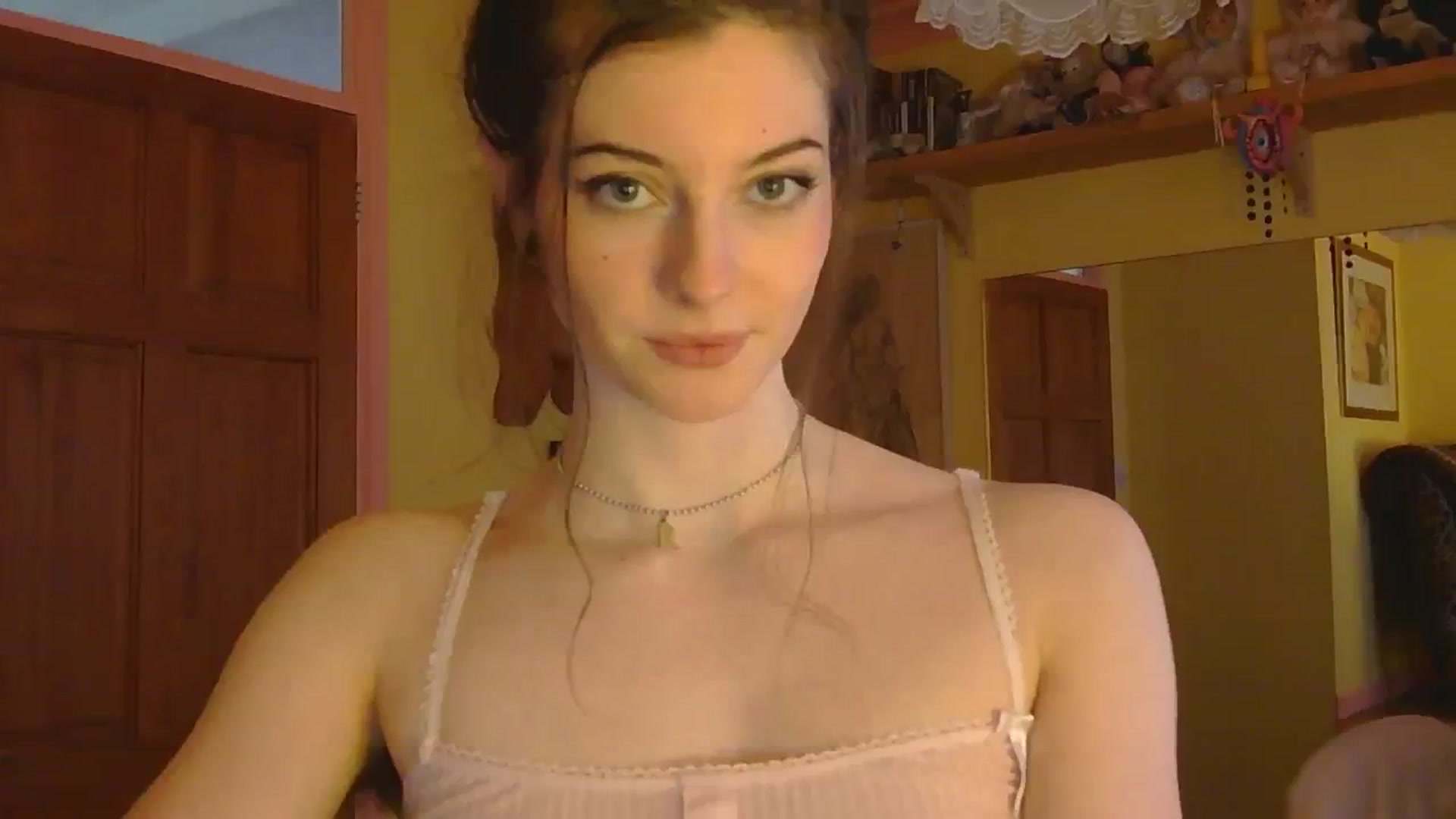 Gallery image thumbnail from sylksiren's myfreecams stream on, 02/26/2025, 16:22 image 1 of 20