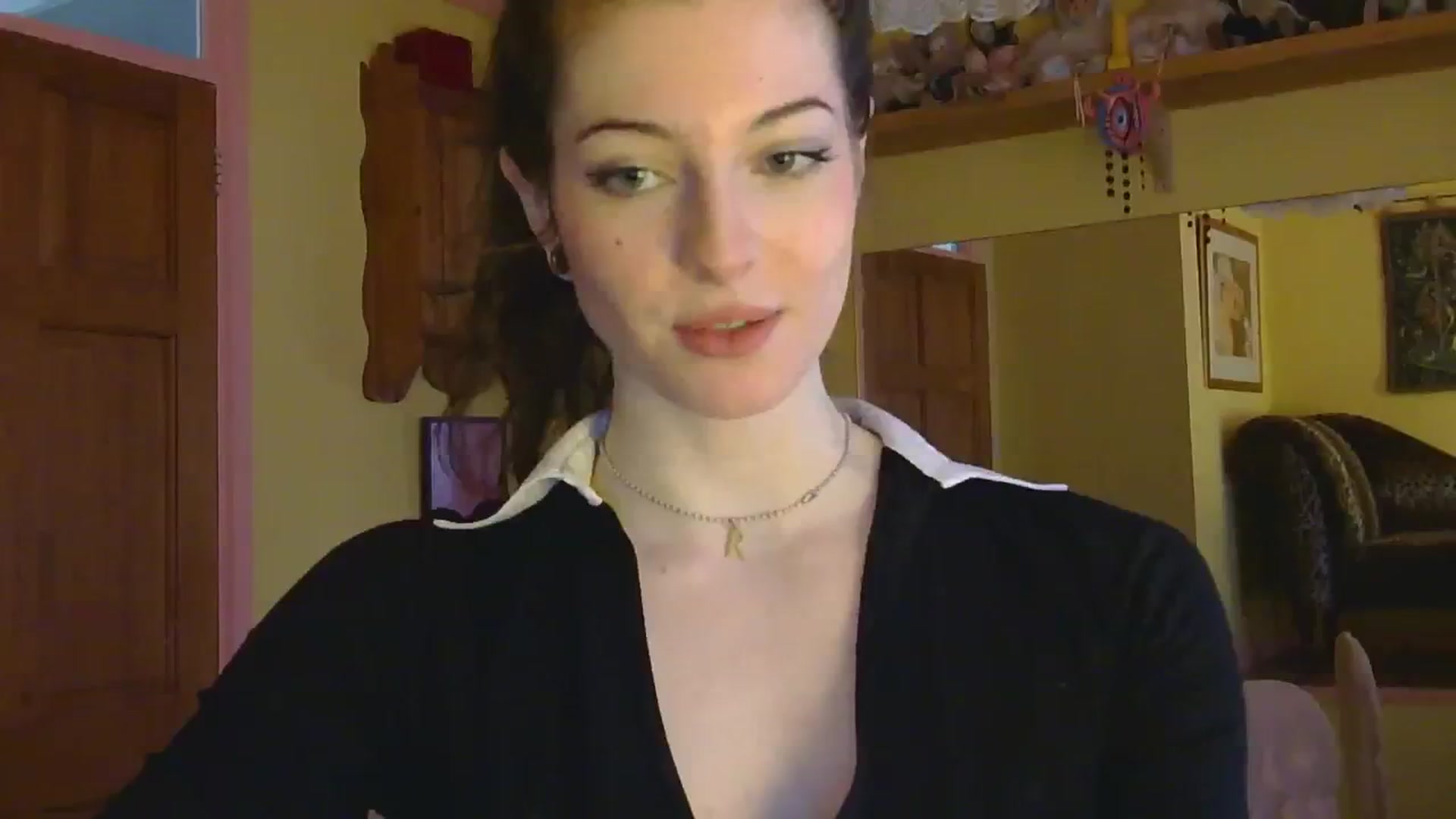 Gallery image thumbnail from sylksiren's myfreecams stream on, 02/27/2025, 12:15 image 4 of 20