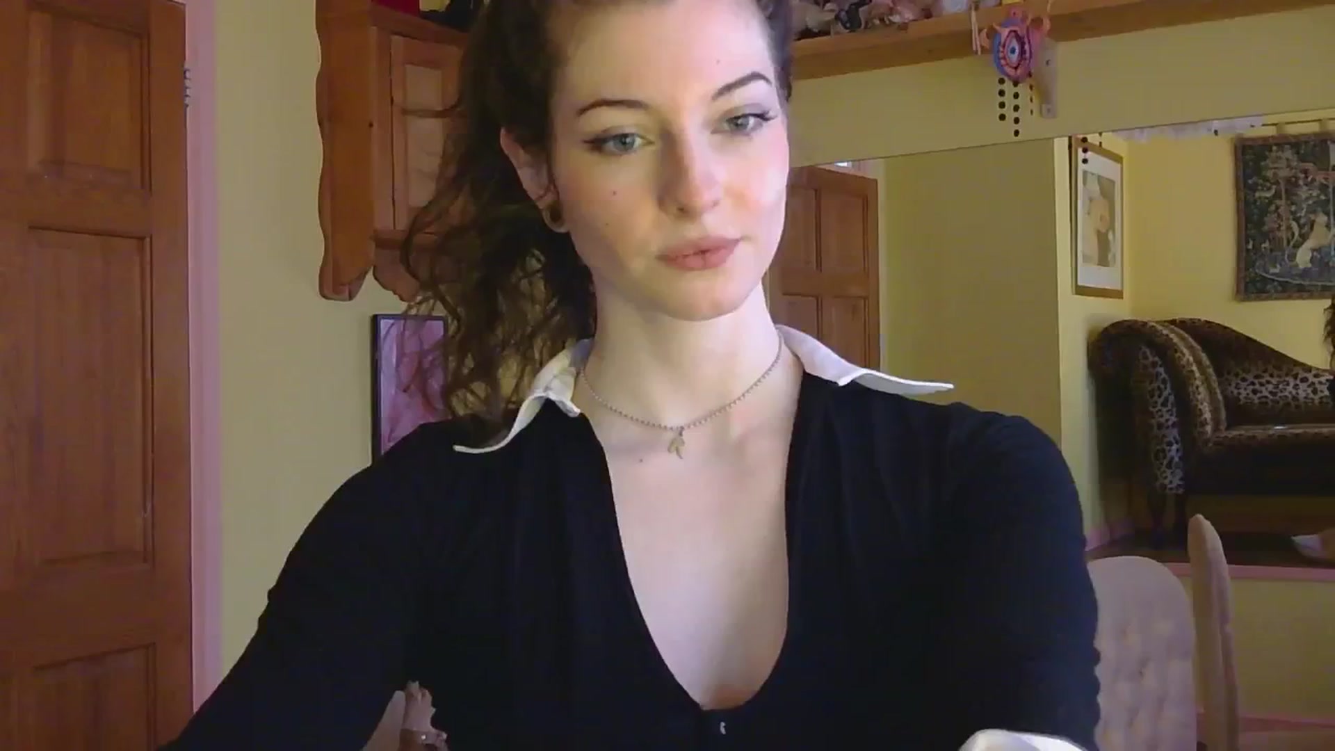 Gallery image thumbnail from sylksiren's myfreecams stream on, 02/27/2025, 12:15 image 11 of 20