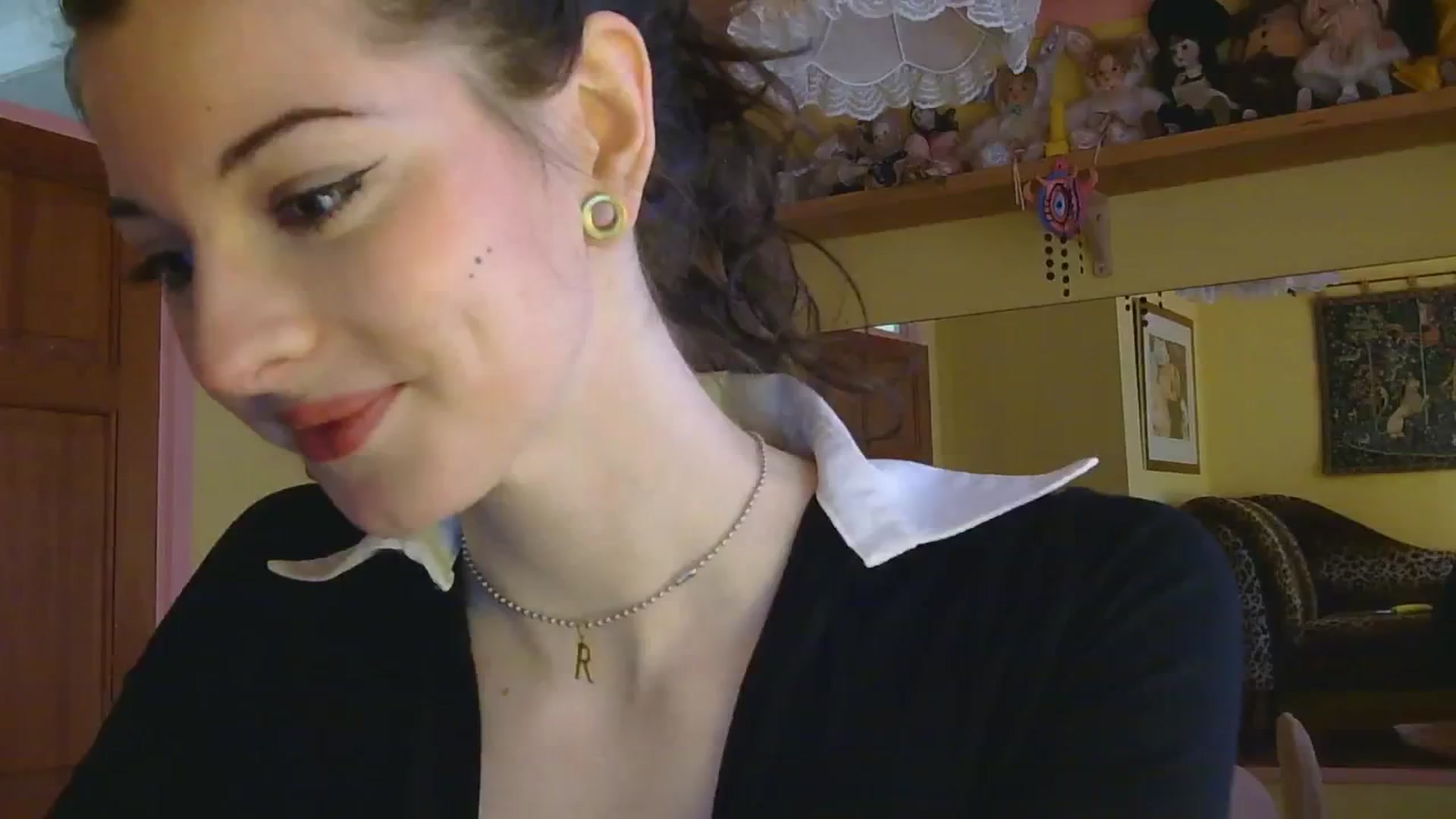 Gallery image thumbnail from sylksiren's myfreecams stream on, 02/27/2025, 12:15 image 1 of 20