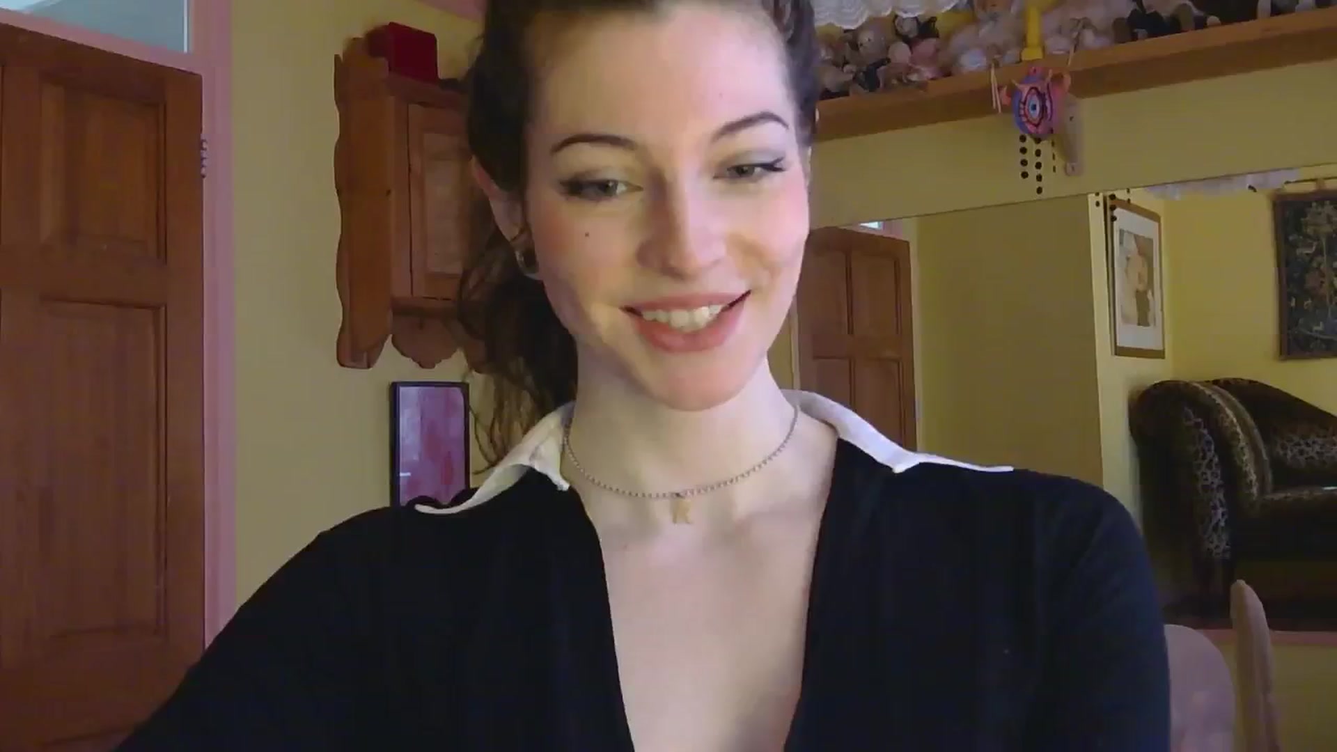 Gallery image thumbnail from sylksiren's myfreecams stream on, 02/27/2025, 12:15 image 6 of 20