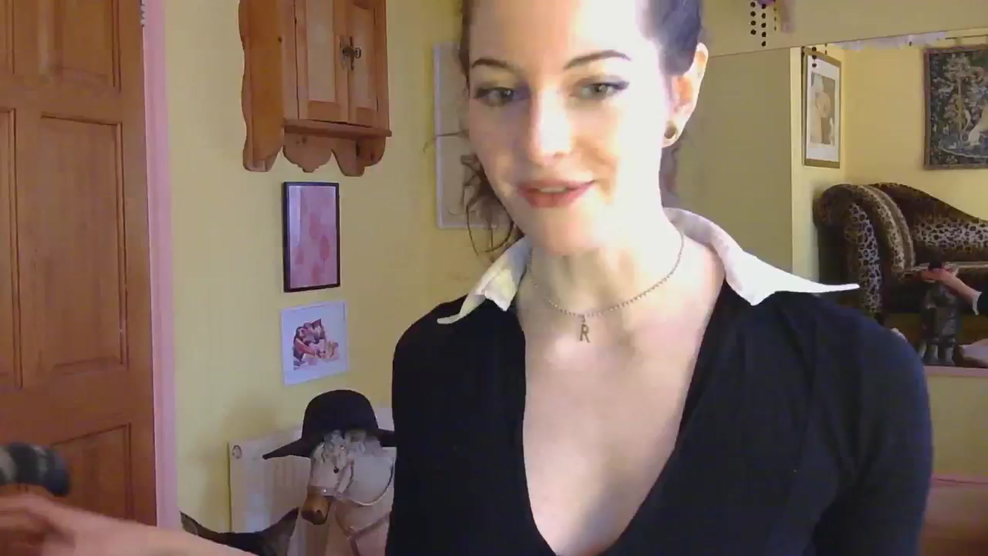 Gallery image thumbnail from sylksiren's myfreecams stream on, 02/27/2025, 12:15 image 14 of 20
