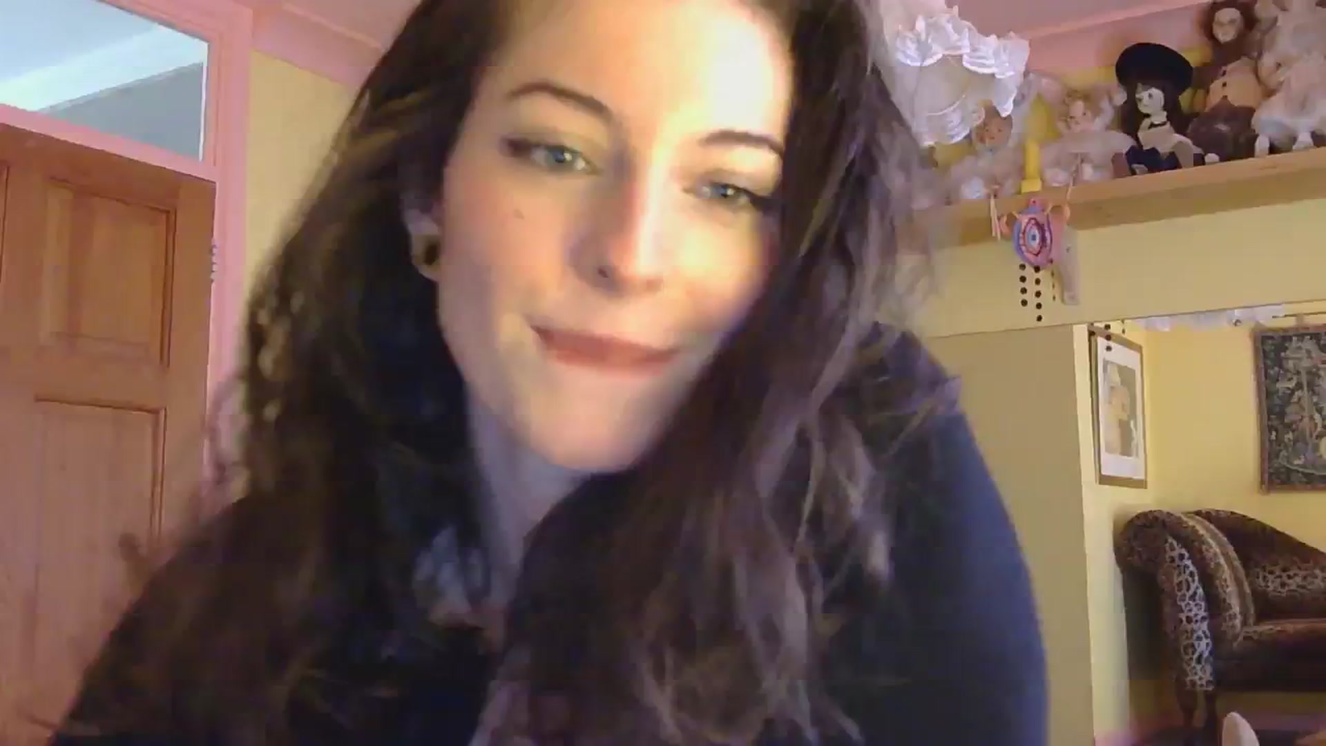 Gallery image thumbnail from sylksiren's myfreecams stream on, 02/27/2025, 14:28 image 13 of 20
