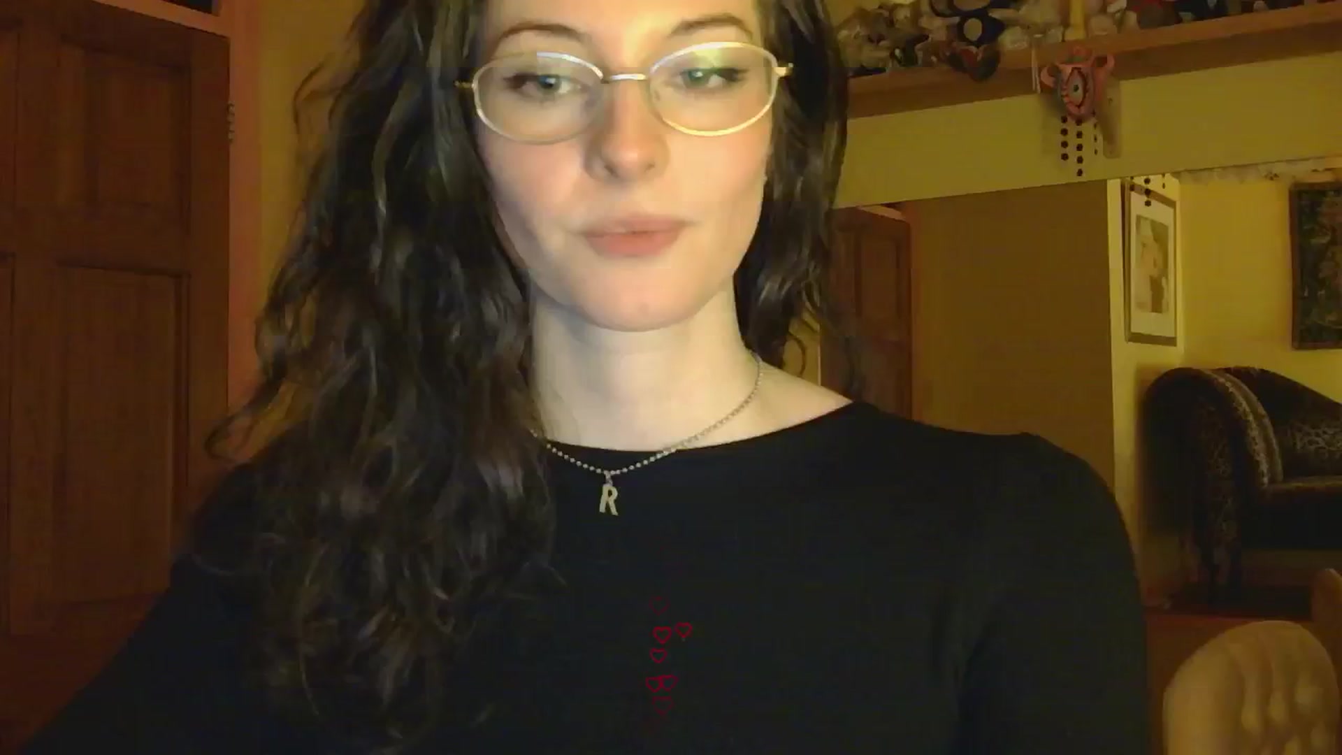 Gallery image thumbnail from sylksiren's myfreecams stream on, 03/04/2025, 24:25 image 11 of 20