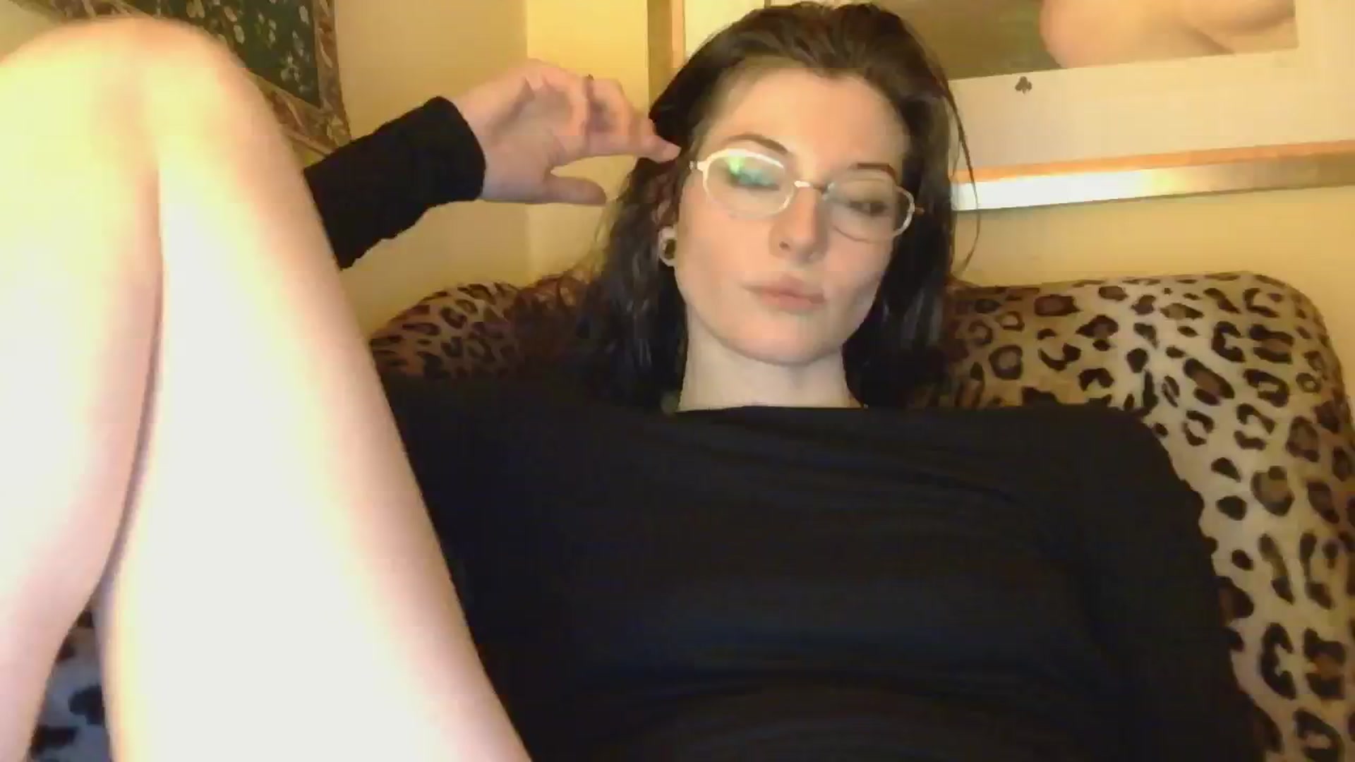 Gallery image thumbnail from sylksiren's myfreecams stream on, 03/04/2025, 24:25 image 17 of 20