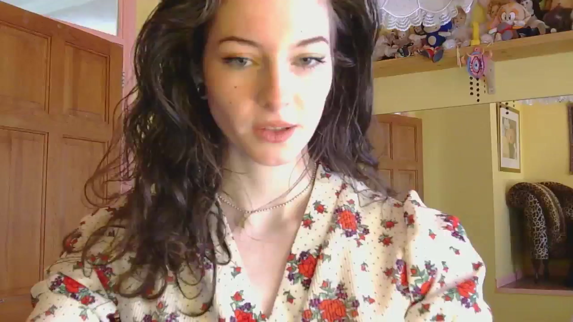 Gallery image thumbnail from sylksiren's myfreecams stream on, 03/05/2025, 16:30 image 4 of 20