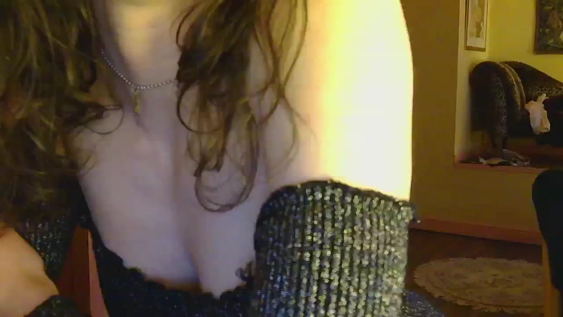 Gallery image thumbnail from sylksiren's myfreecams stream on, 03/06/2025, 17:32 image 1 of 20