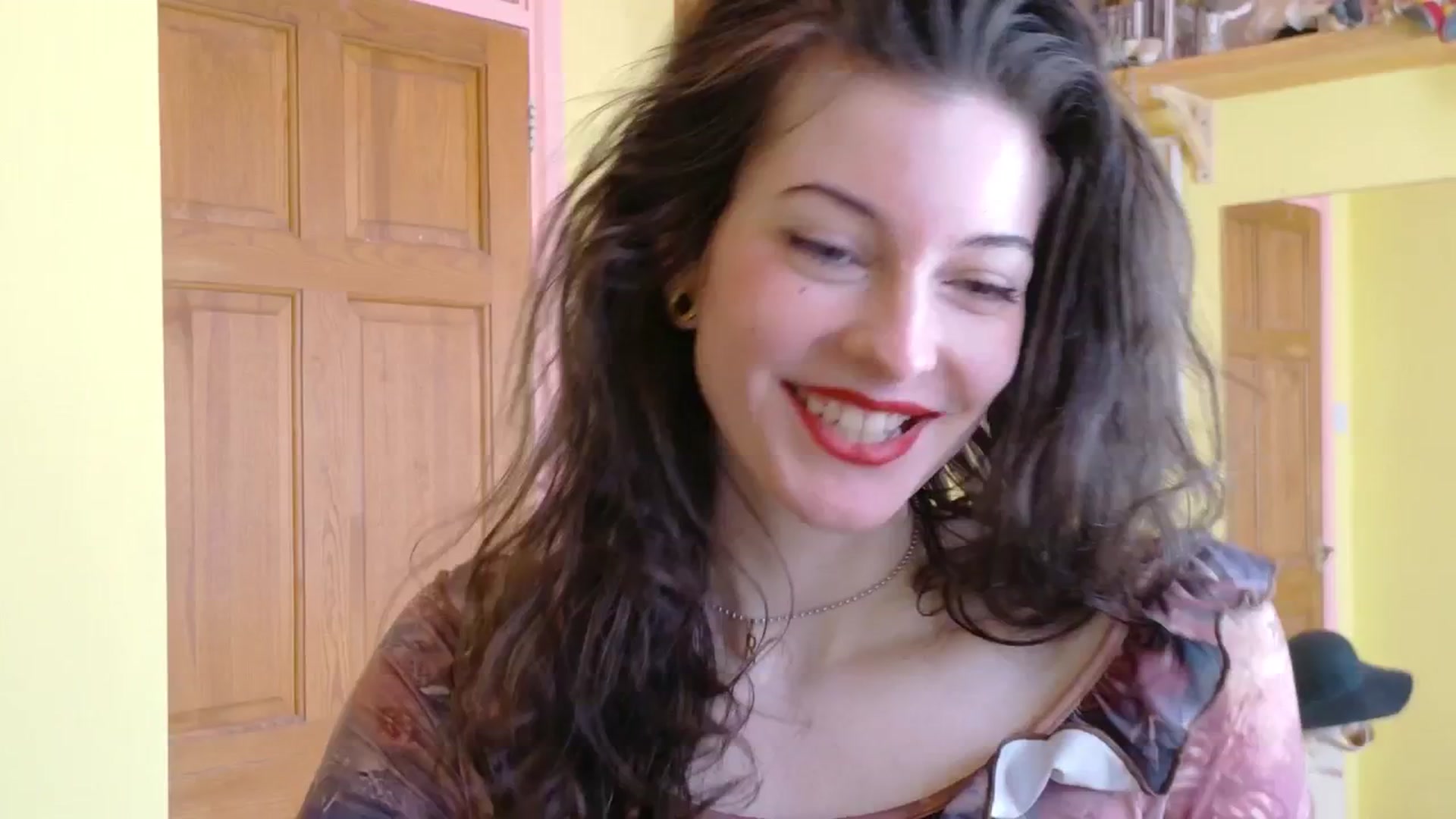 Gallery image thumbnail from sylksiren's myfreecams stream on, 03/13/2025, 14:51 image 16 of 20