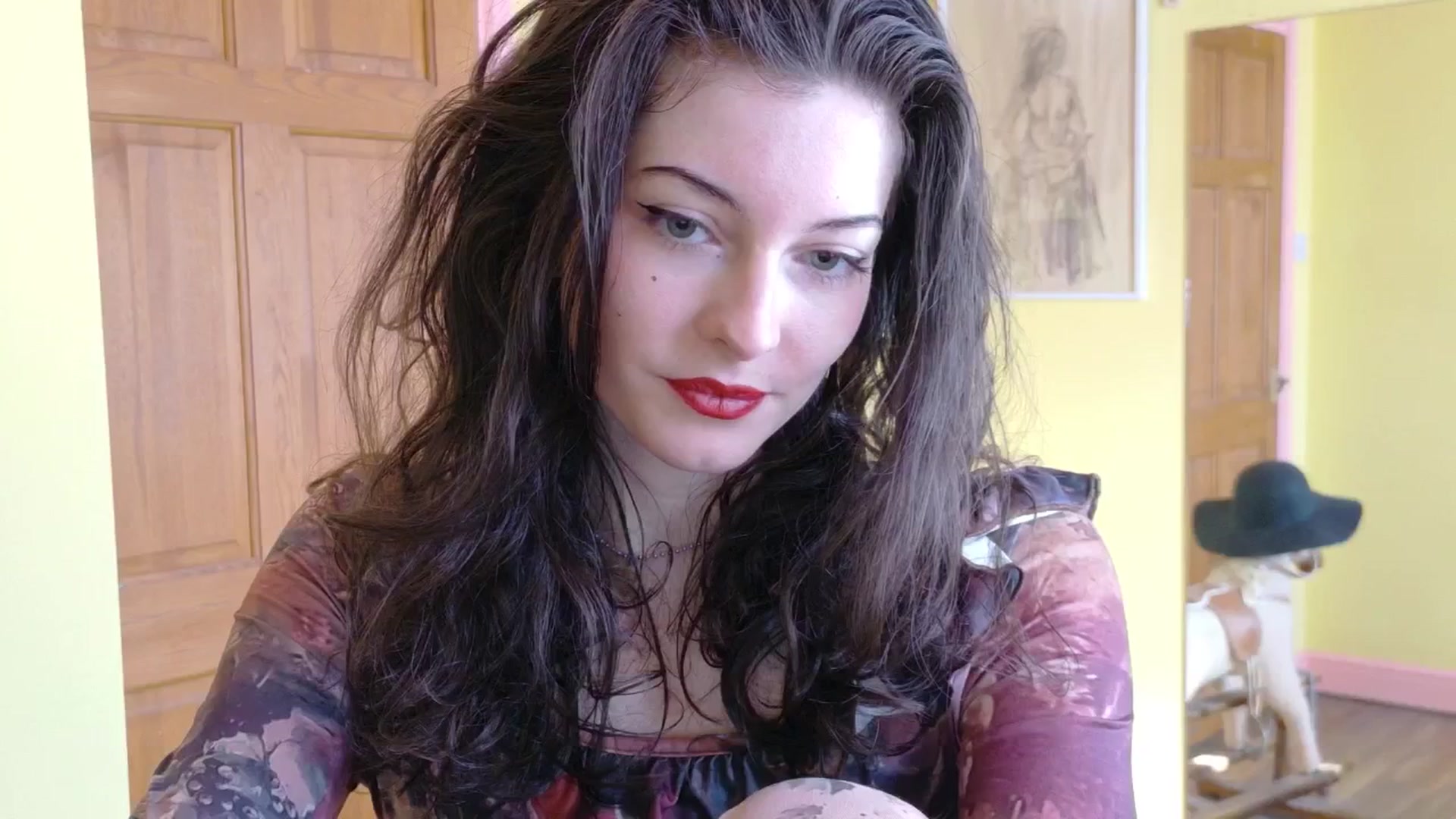 Gallery image thumbnail from sylksiren's myfreecams stream on, 03/13/2025, 14:51 image 18 of 20