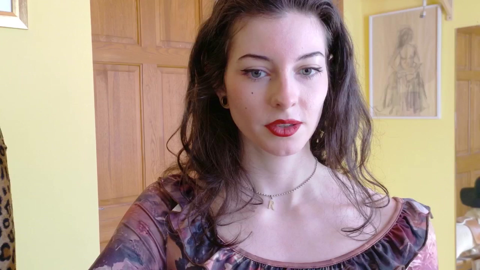 Gallery image thumbnail from sylksiren's myfreecams stream on, 03/13/2025, 14:51 image 12 of 20