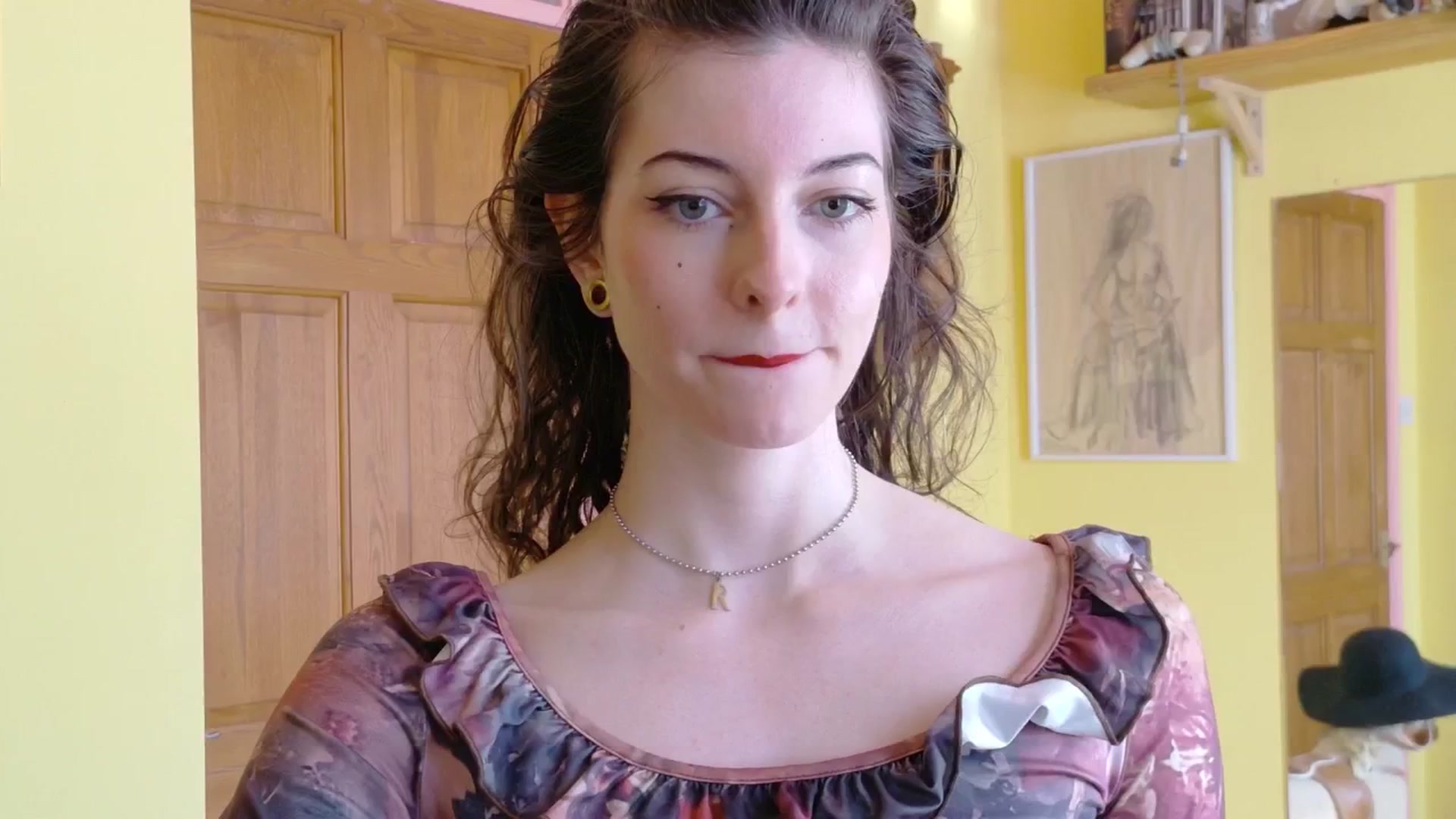 Gallery image thumbnail from sylksiren's myfreecams stream on, 03/13/2025, 14:51 image 13 of 20