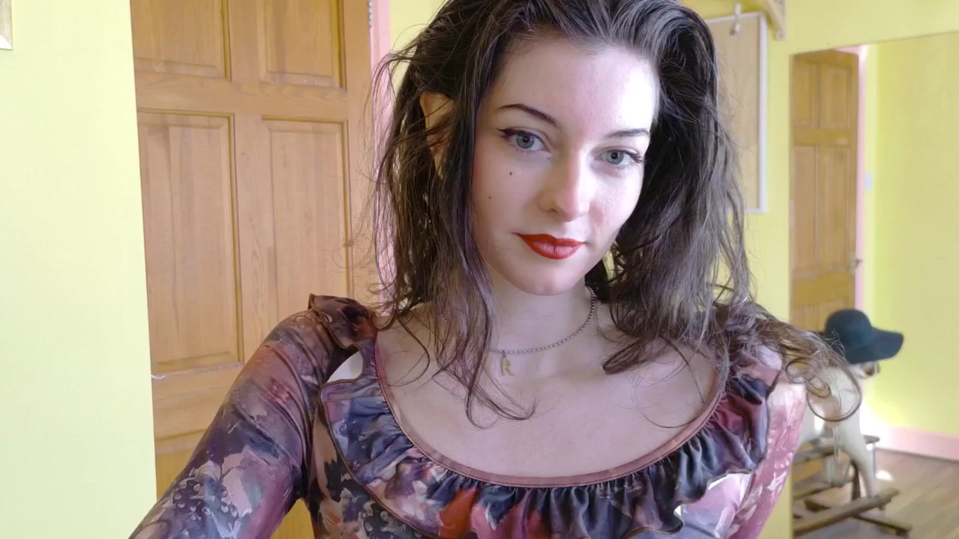 Gallery image thumbnail from sylksiren's myfreecams stream on, 03/13/2025, 16:17 image 4 of 20