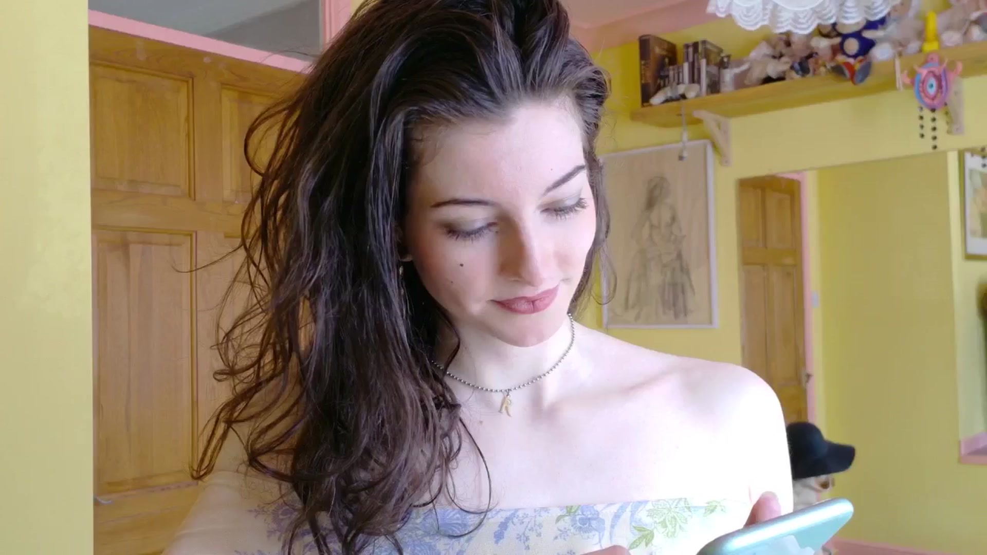 Gallery image thumbnail from sylksiren's myfreecams stream on, 03/14/2025, 14:25 image 3 of 20