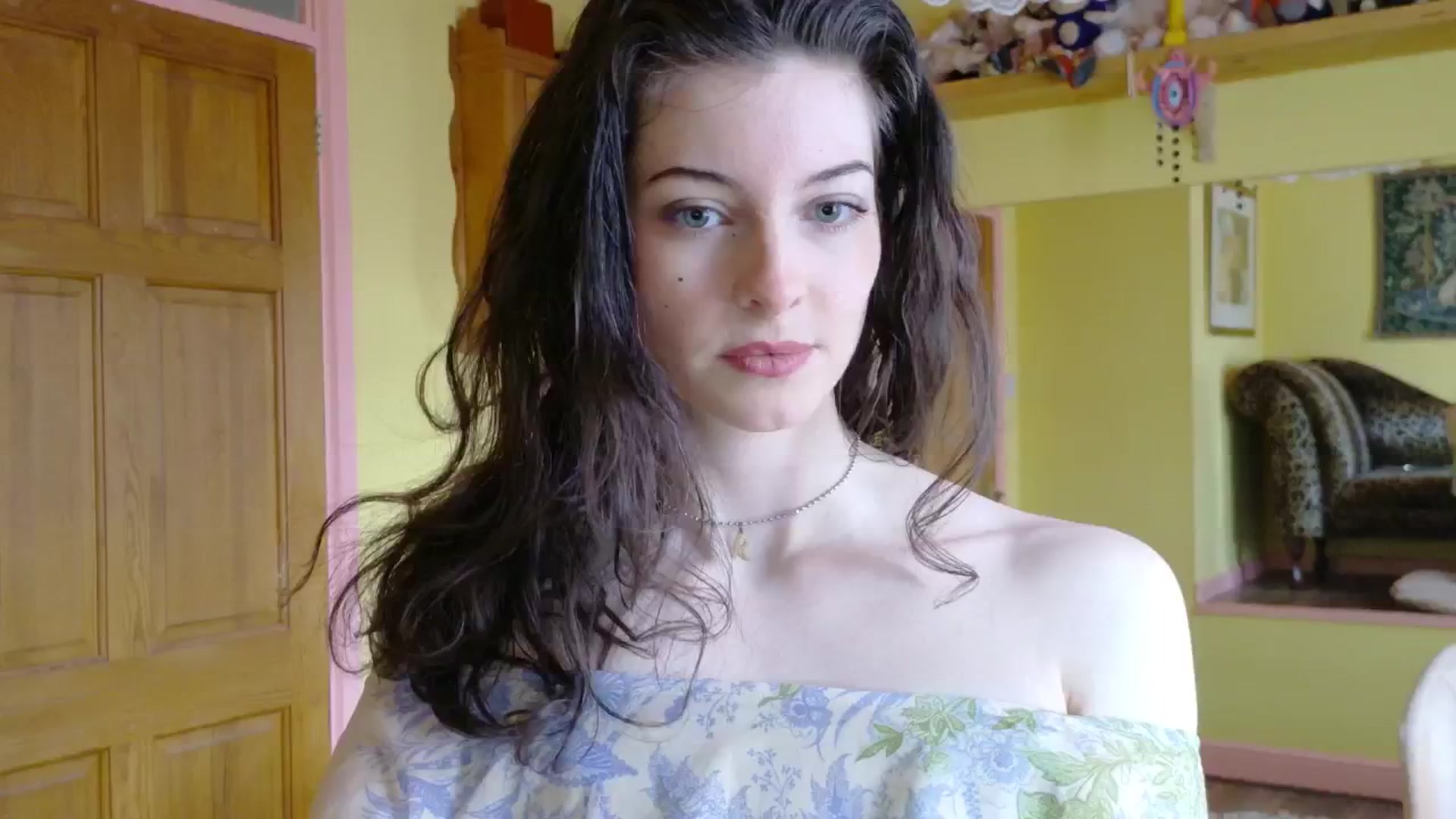 Gallery image thumbnail from sylksiren's myfreecams stream on, 03/14/2025, 15:42 image 16 of 20