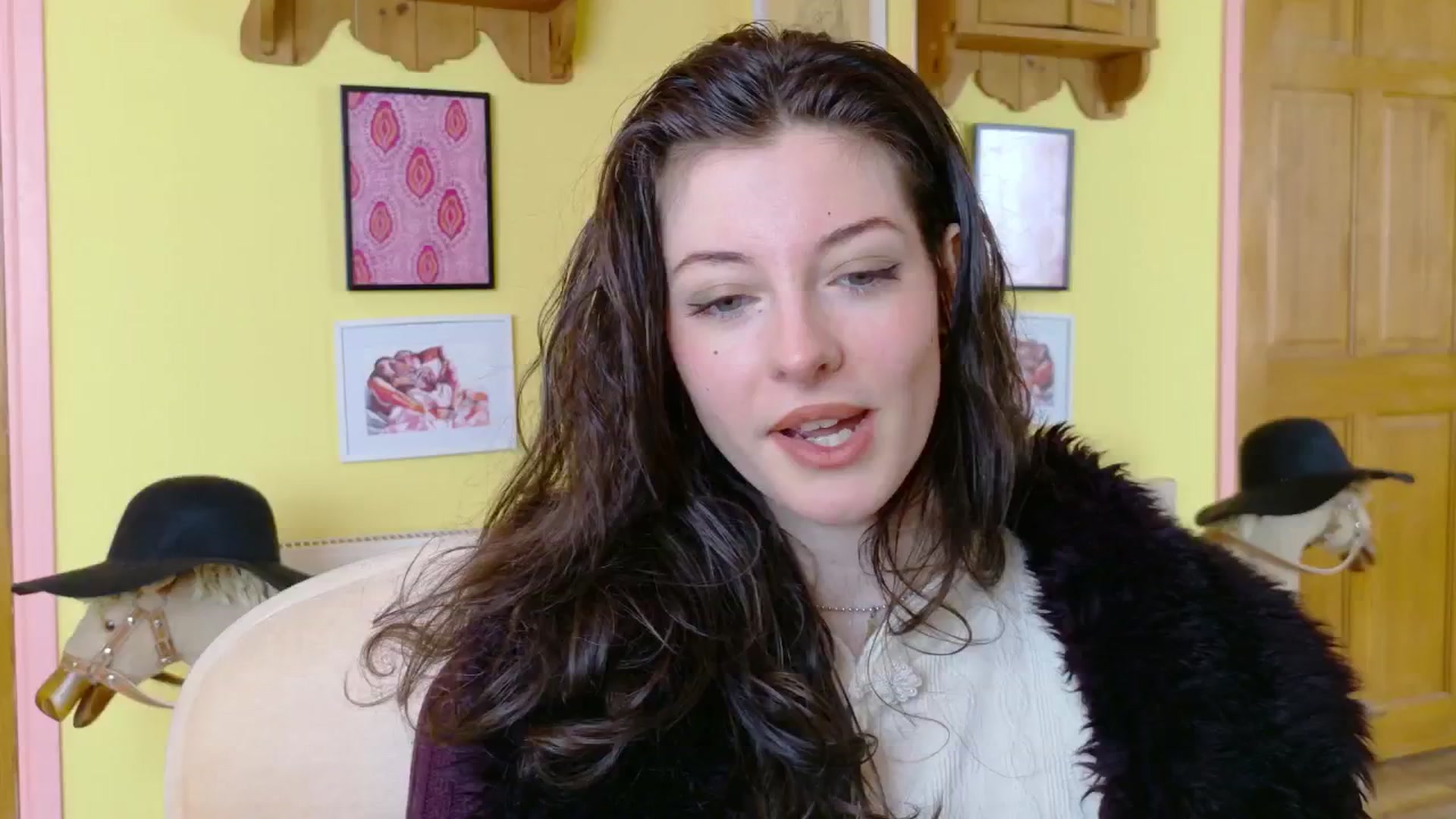 Gallery image thumbnail from sylksiren's myfreecams stream on, 03/20/2025, 14:17 image 13 of 20