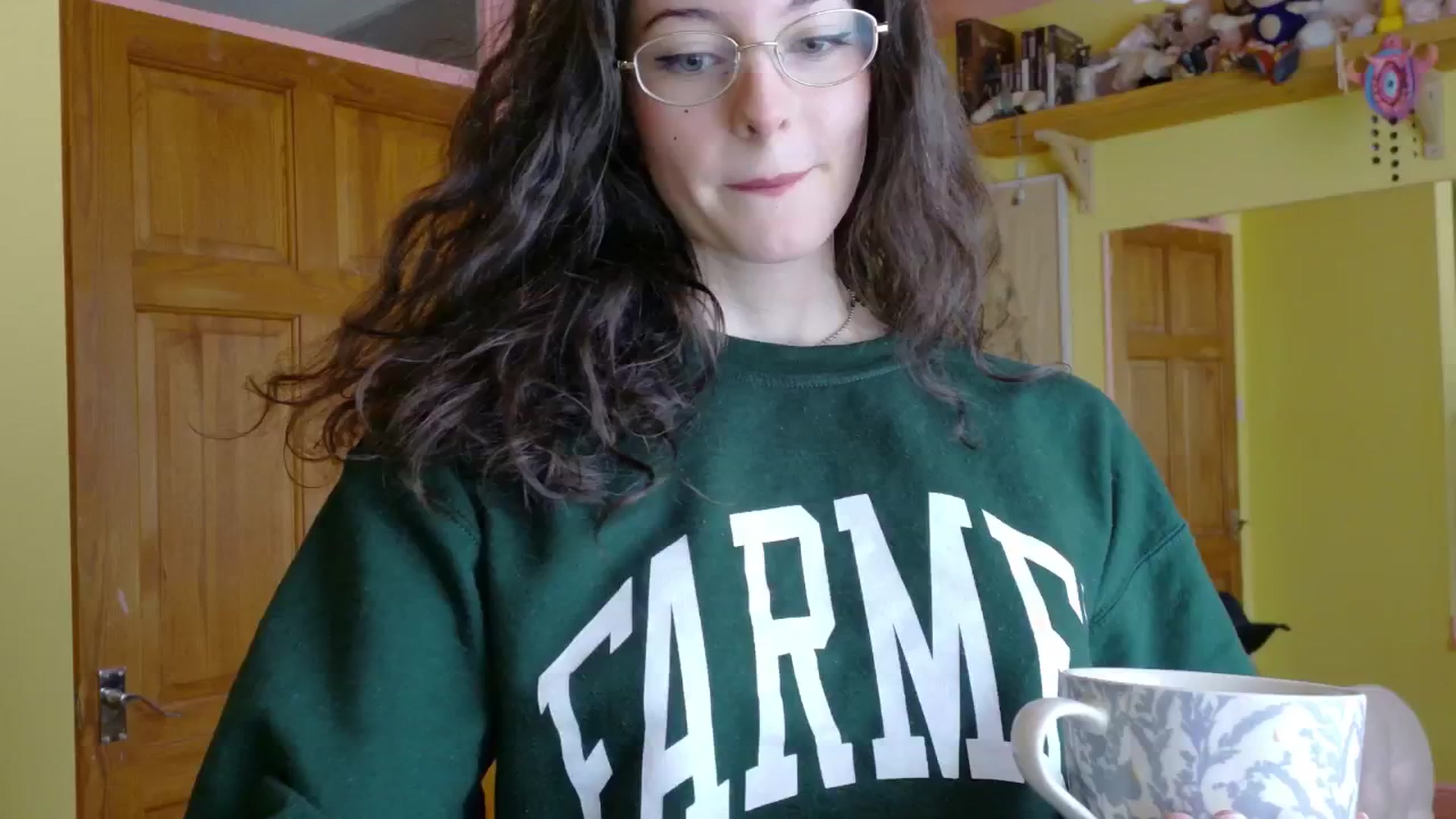 Gallery image thumbnail from sylksiren's myfreecams stream on, 03/23/2025, 14:25 image 2 of 20