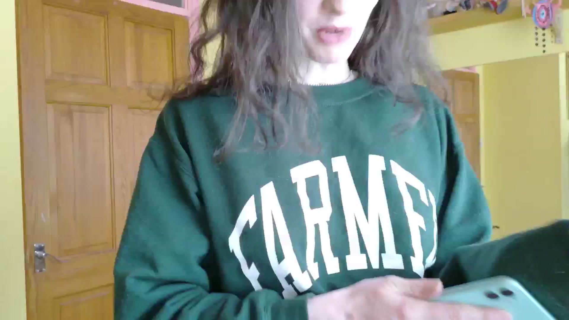 Gallery image thumbnail from sylksiren's myfreecams stream on, 03/23/2025, 14:25 image 10 of 20