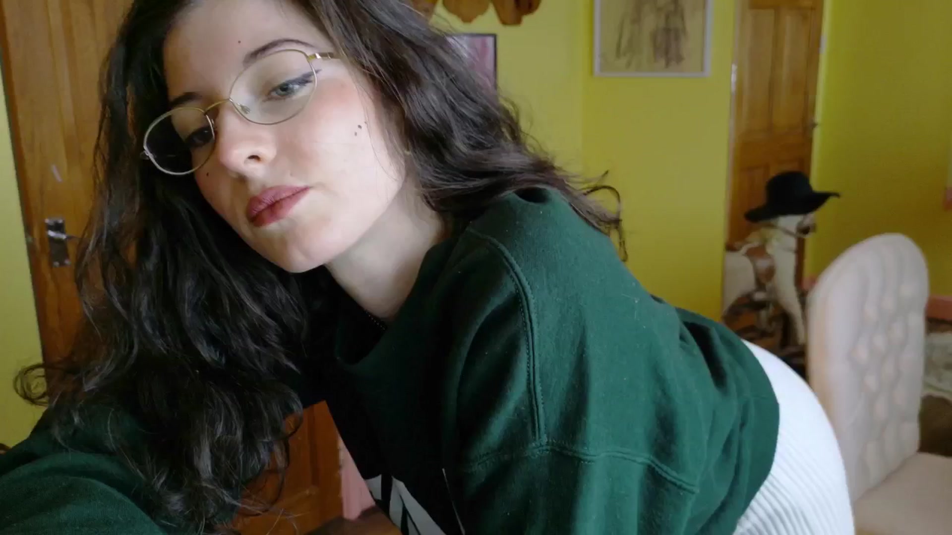 Gallery image thumbnail from sylksiren's myfreecams stream on, 03/23/2025, 14:25 image 19 of 20