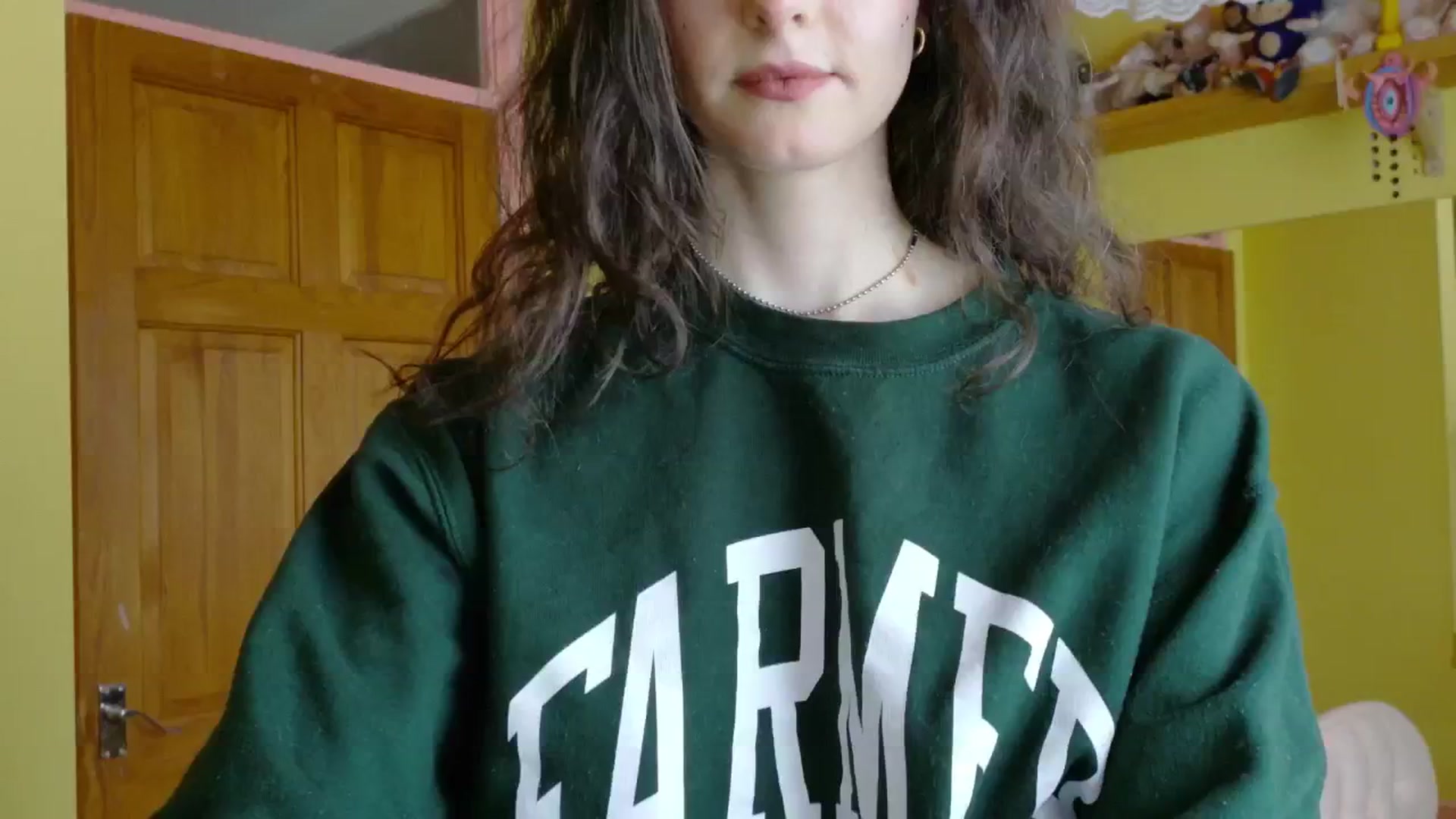 Gallery image thumbnail from sylksiren's myfreecams stream on, 03/23/2025, 14:25 image 14 of 20