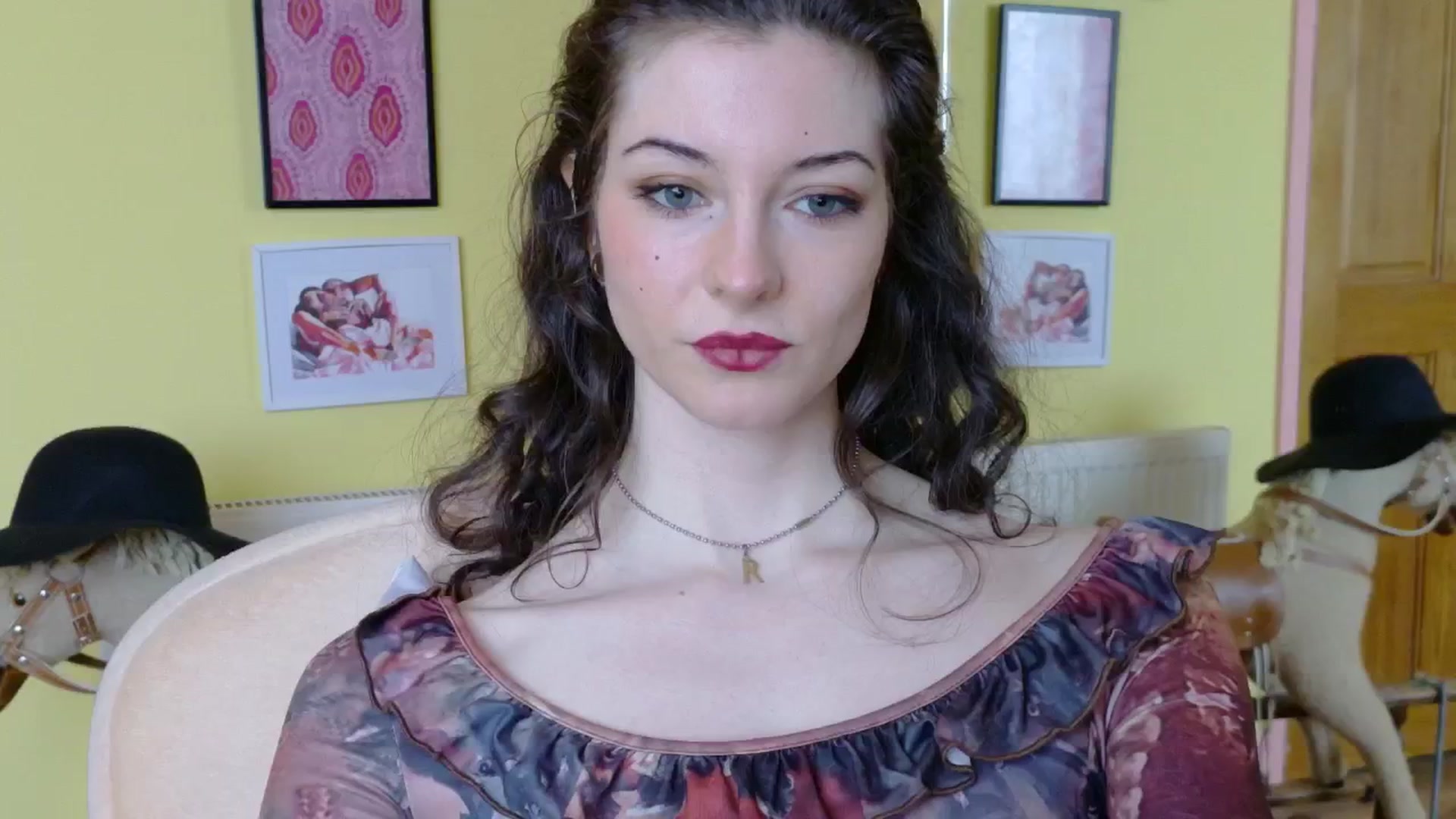 Gallery image thumbnail from sylksiren's myfreecams stream on, 03/24/2025, 15:22 image 16 of 20