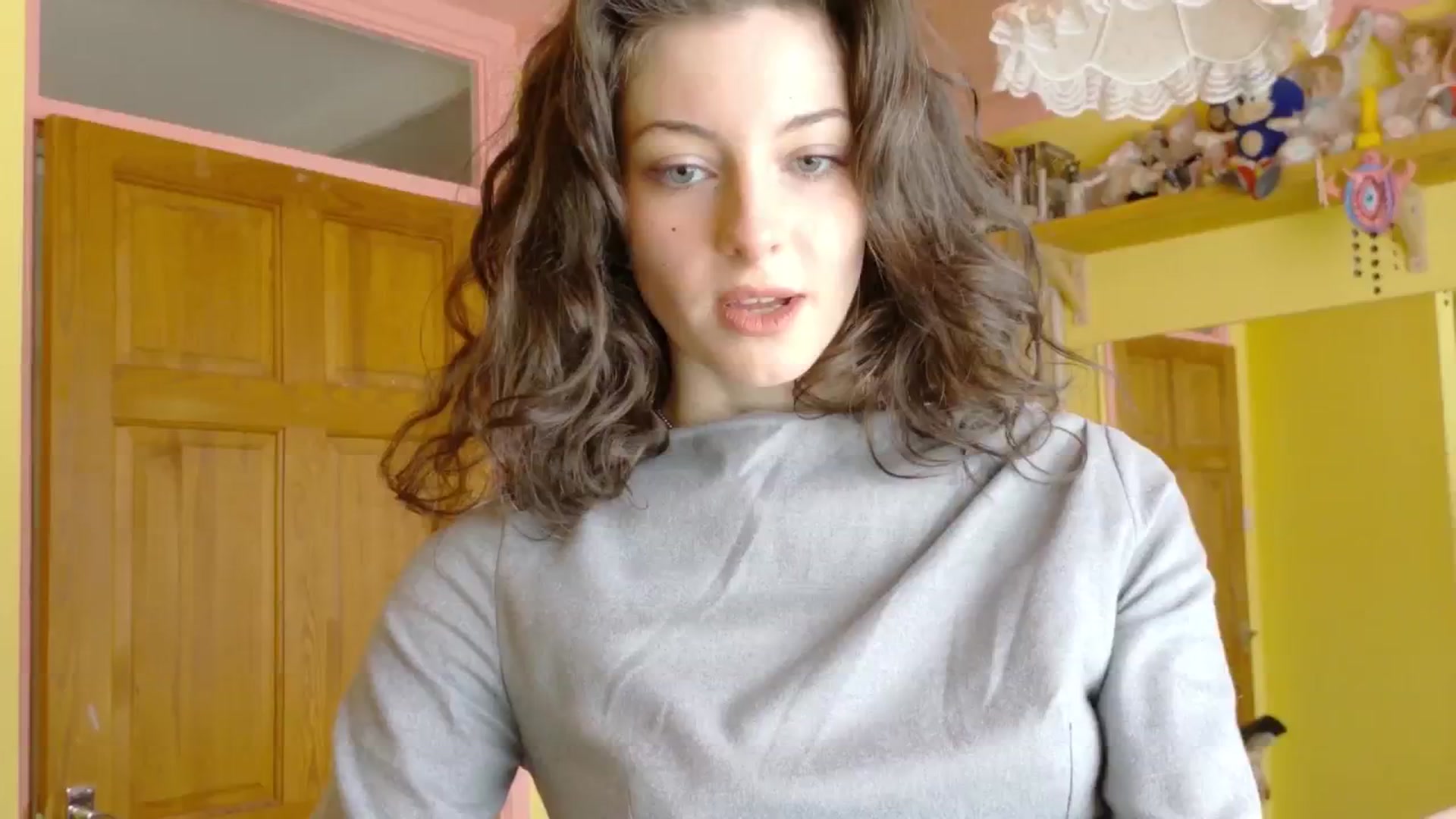 Gallery image thumbnail from sylksiren's myfreecams stream on, 03/26/2025, 15:06 image 6 of 20