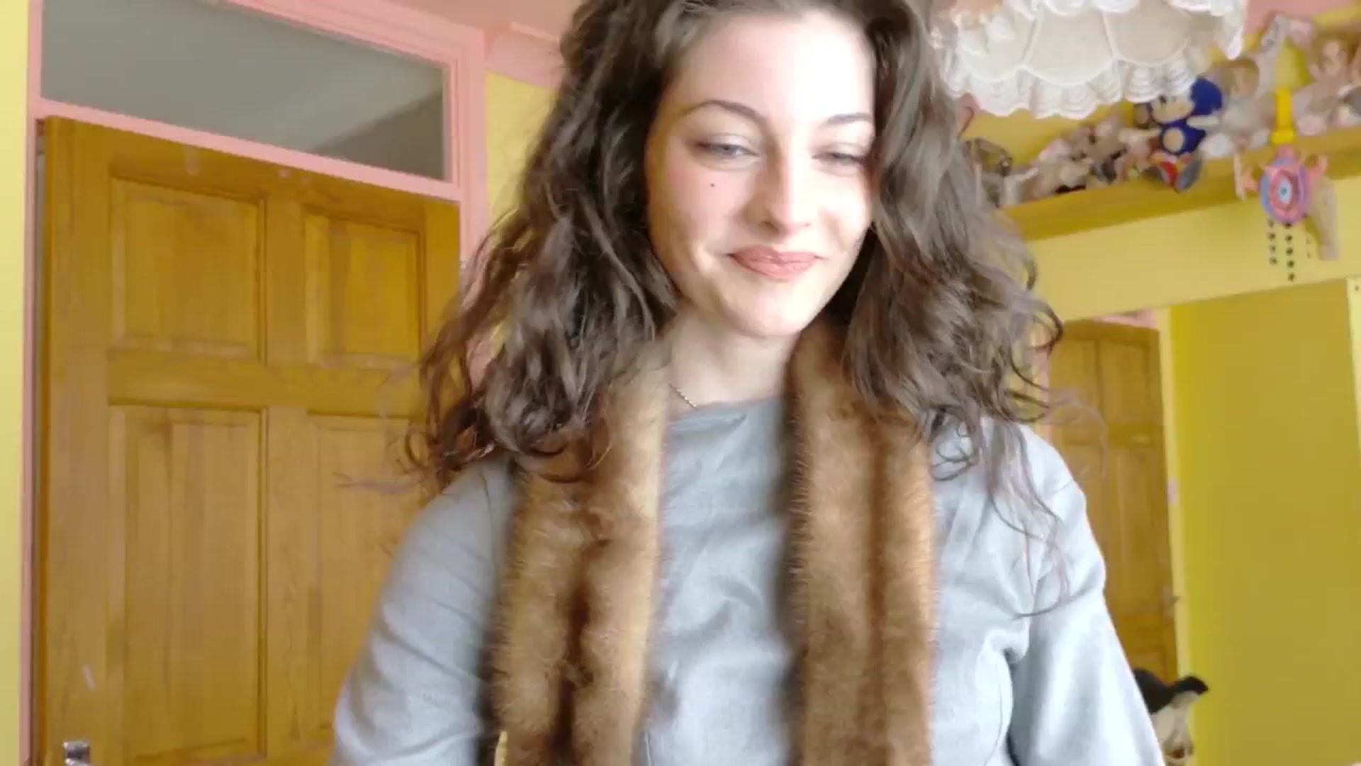 Gallery image thumbnail from sylksiren's myfreecams stream on, 03/26/2025, 15:06 image 16 of 20