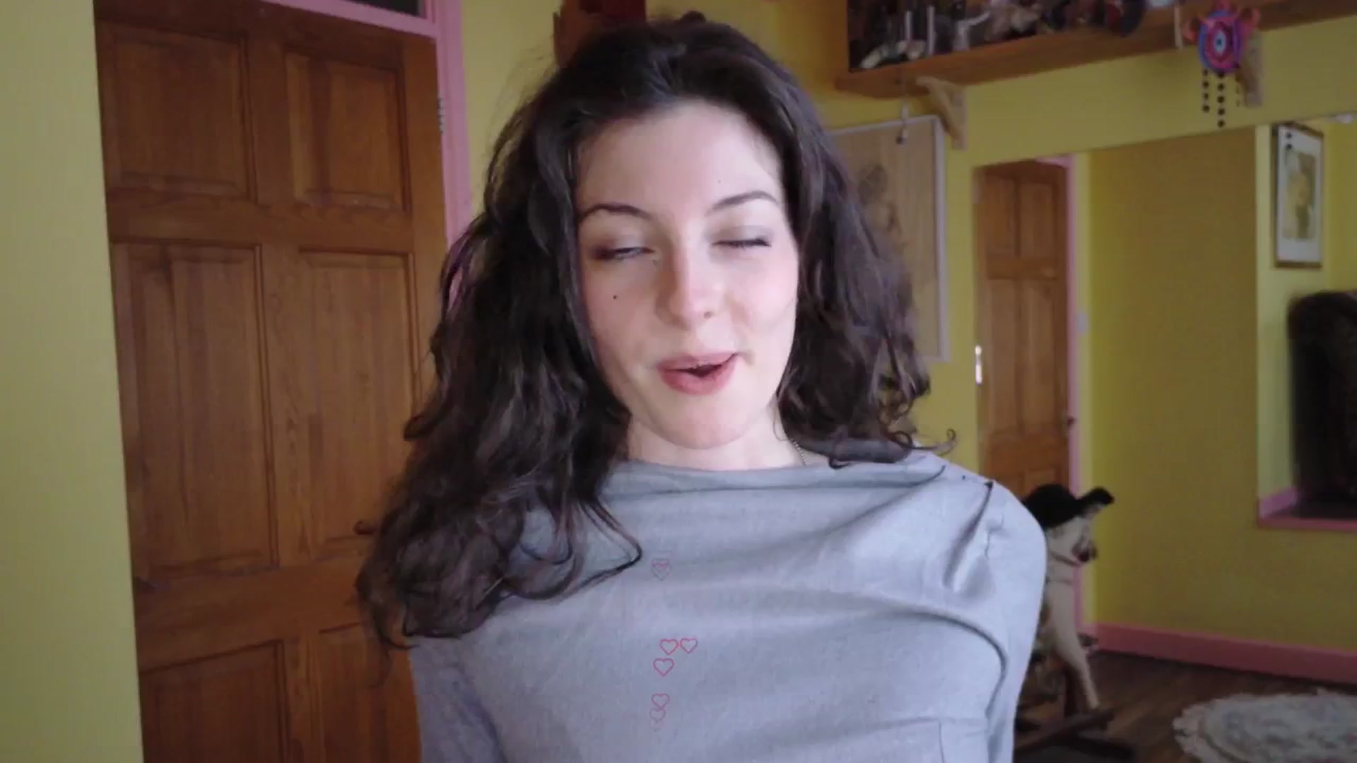 Gallery image thumbnail from sylksiren's myfreecams stream on, 03/26/2025, 18:37 image 19 of 20