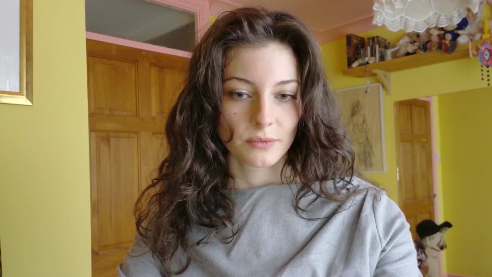Gallery image thumbnail from sylksiren's myfreecams stream on, 03/26/2025, 18:37 image 6 of 20