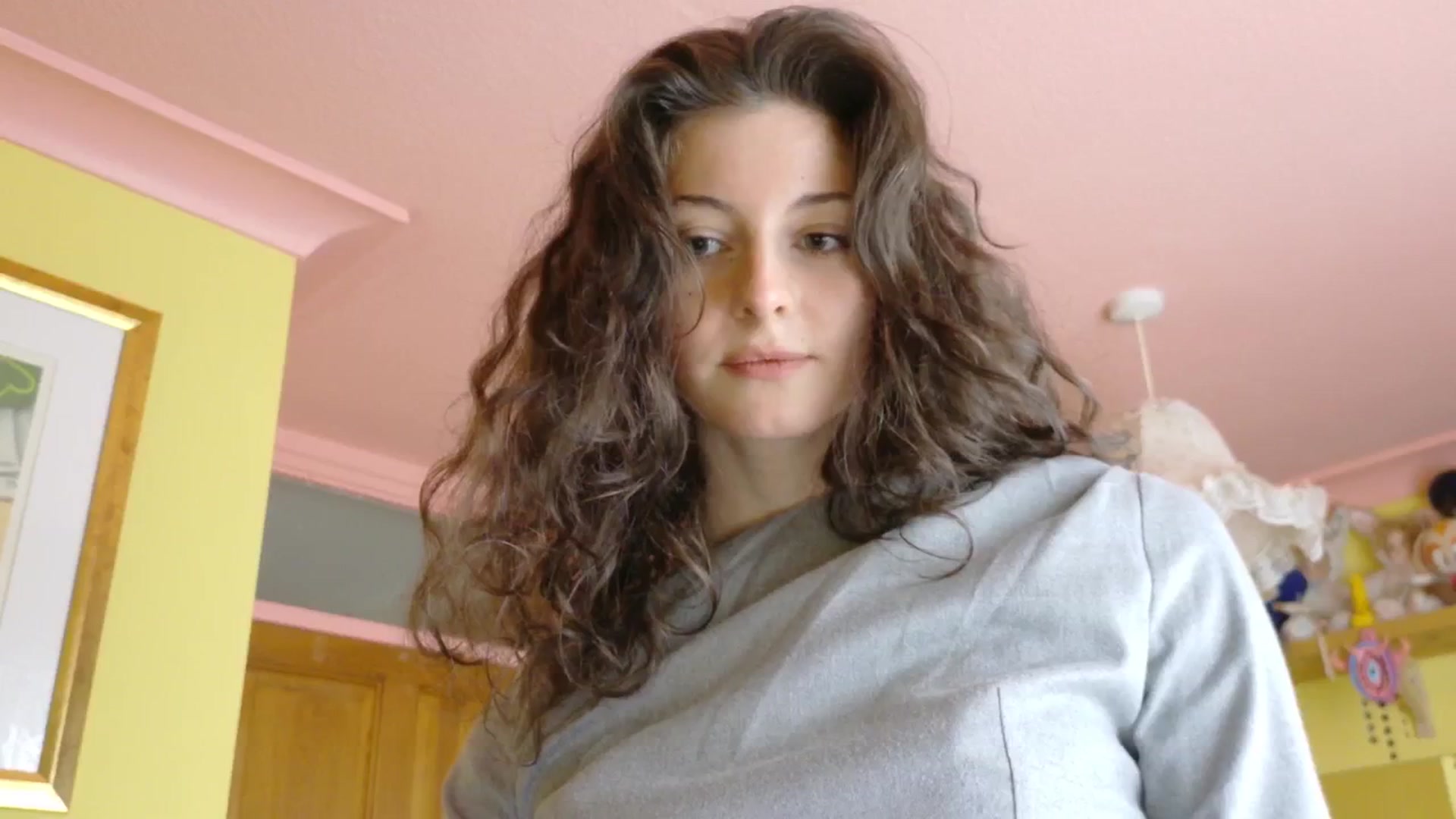Gallery image thumbnail from sylksiren's myfreecams stream on, 03/26/2025, 18:37 image 8 of 20