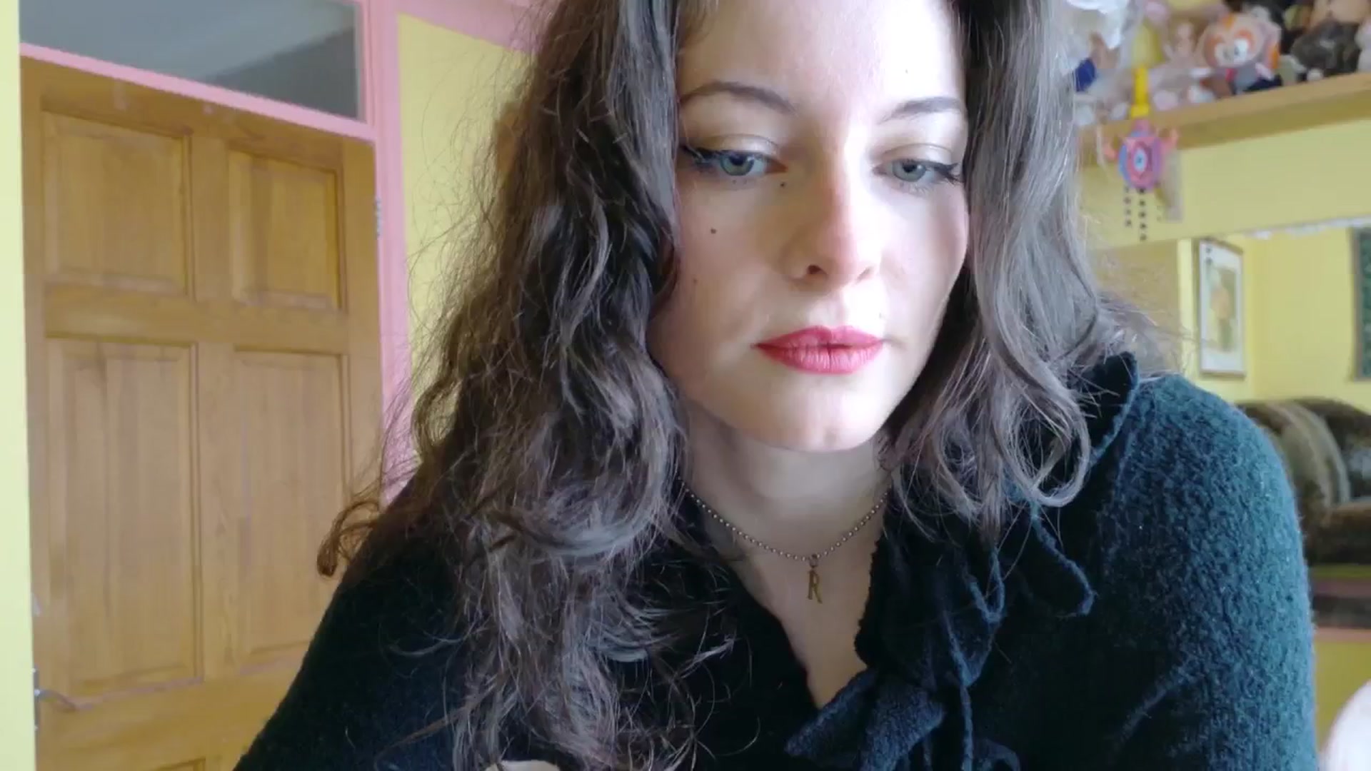 Gallery image thumbnail from sylksiren's myfreecams stream on, 03/27/2025, 14:37 image 2 of 20