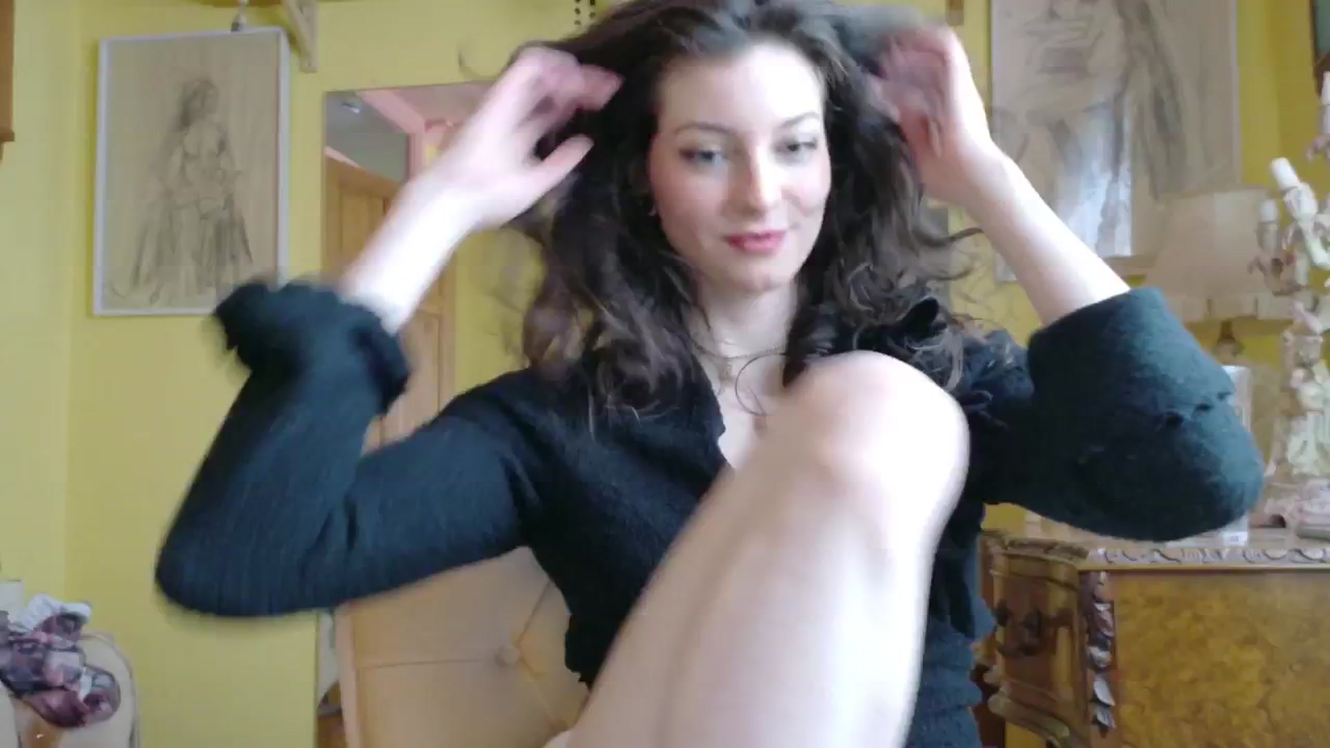 Gallery image thumbnail from sylksiren's myfreecams stream on, 03/27/2025, 17:33 image 1 of 20