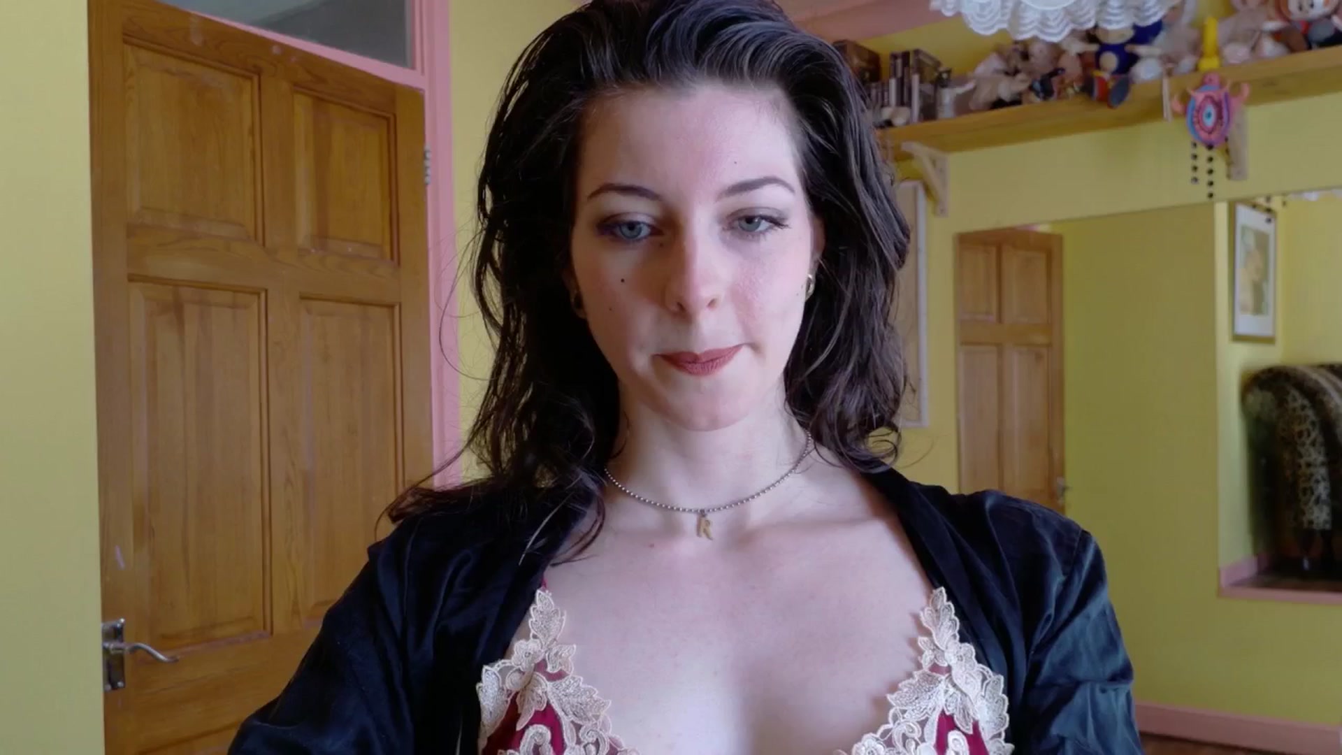 Gallery image thumbnail from sylksiren's myfreecams stream on, 04/02/2025, 14:03 image 12 of 20