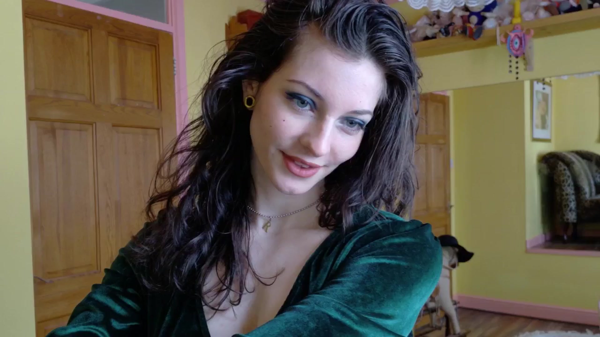 Gallery image thumbnail from sylksiren's myfreecams stream on, 04/03/2025, 12:24 image 16 of 20