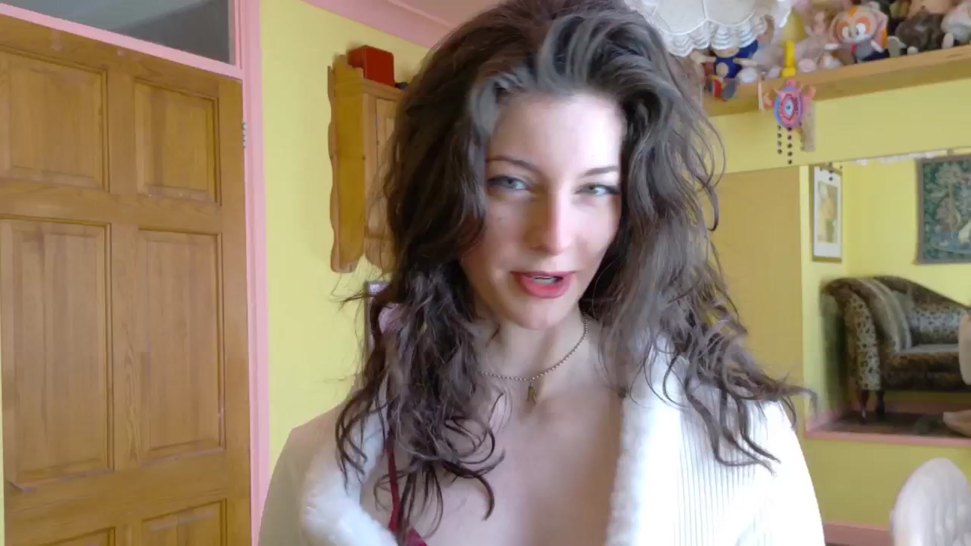 Gallery image thumbnail from sylksiren's myfreecams stream on, 04/08/2025, 14:46 image 5 of 20