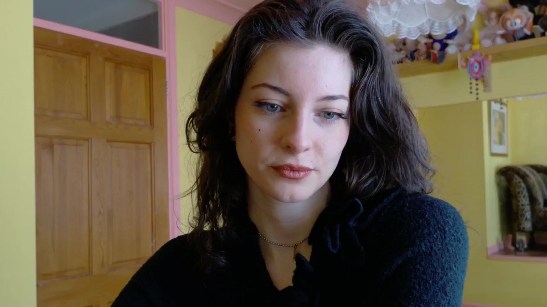 Gallery image thumbnail from sylksiren's myfreecams stream on, 04/11/2025, 13:30 image 4 of 20