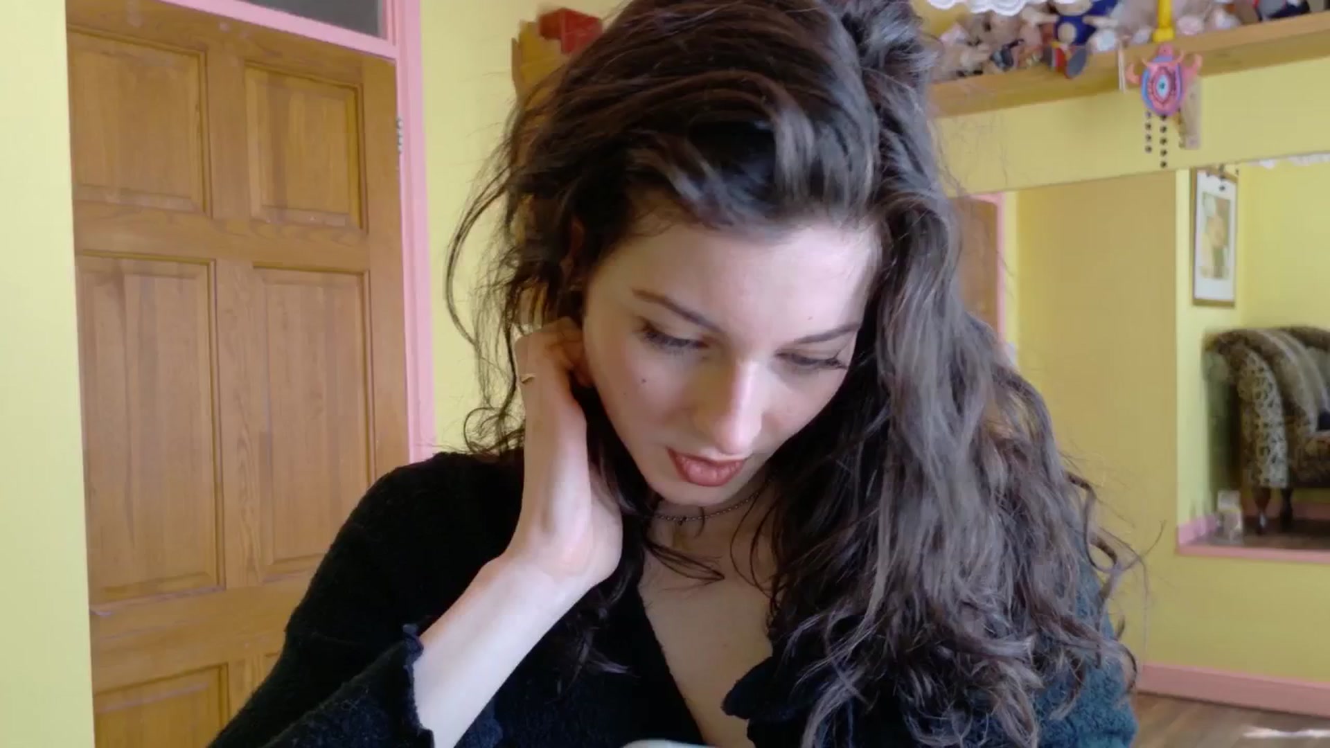 Gallery image thumbnail from sylksiren's myfreecams stream on, 04/11/2025, 13:30 image 13 of 20