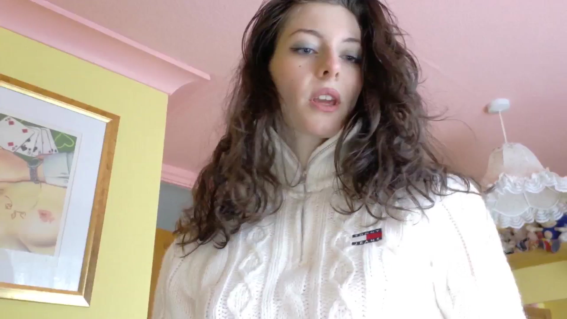 Gallery image thumbnail from sylksiren's myfreecams stream on, 04/15/2025, 15:12 image 1 of 20