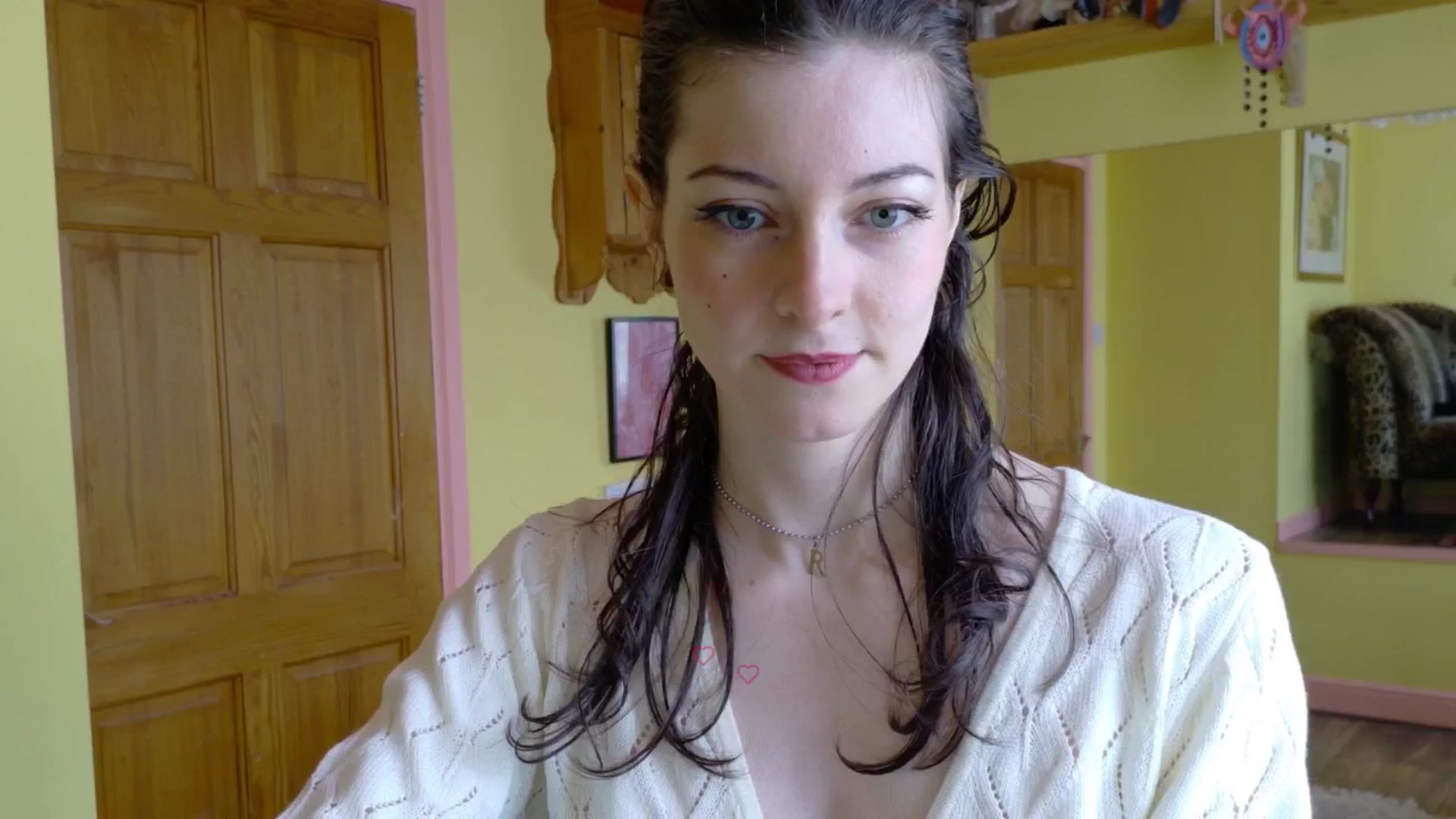 Gallery image thumbnail from sylksiren's myfreecams stream on, 04/17/2025, 16:38 image 10 of 20