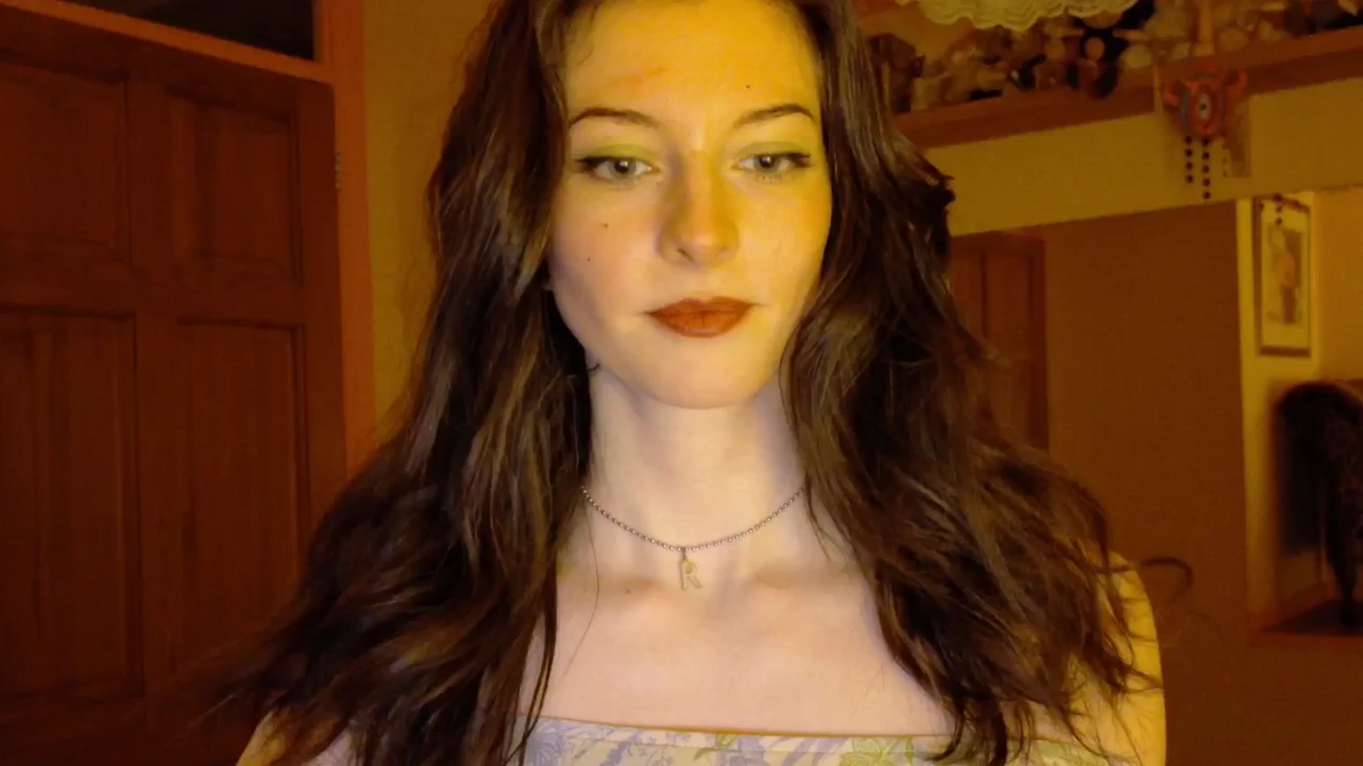 Gallery image thumbnail from sylksiren's myfreecams stream on, 04/18/2025, 21:09 image 8 of 20