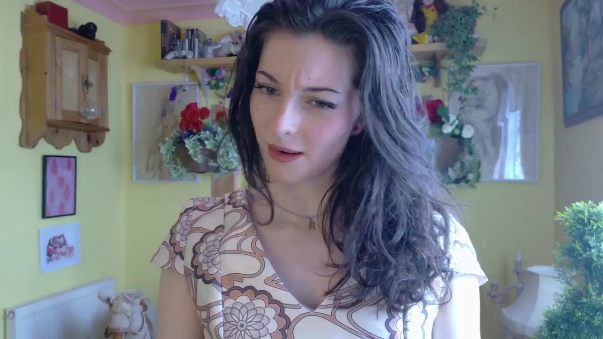 Gallery image thumbnail from sylksiren's myfreecams stream on, 05/02/2025, 14:03 image 7 of 20