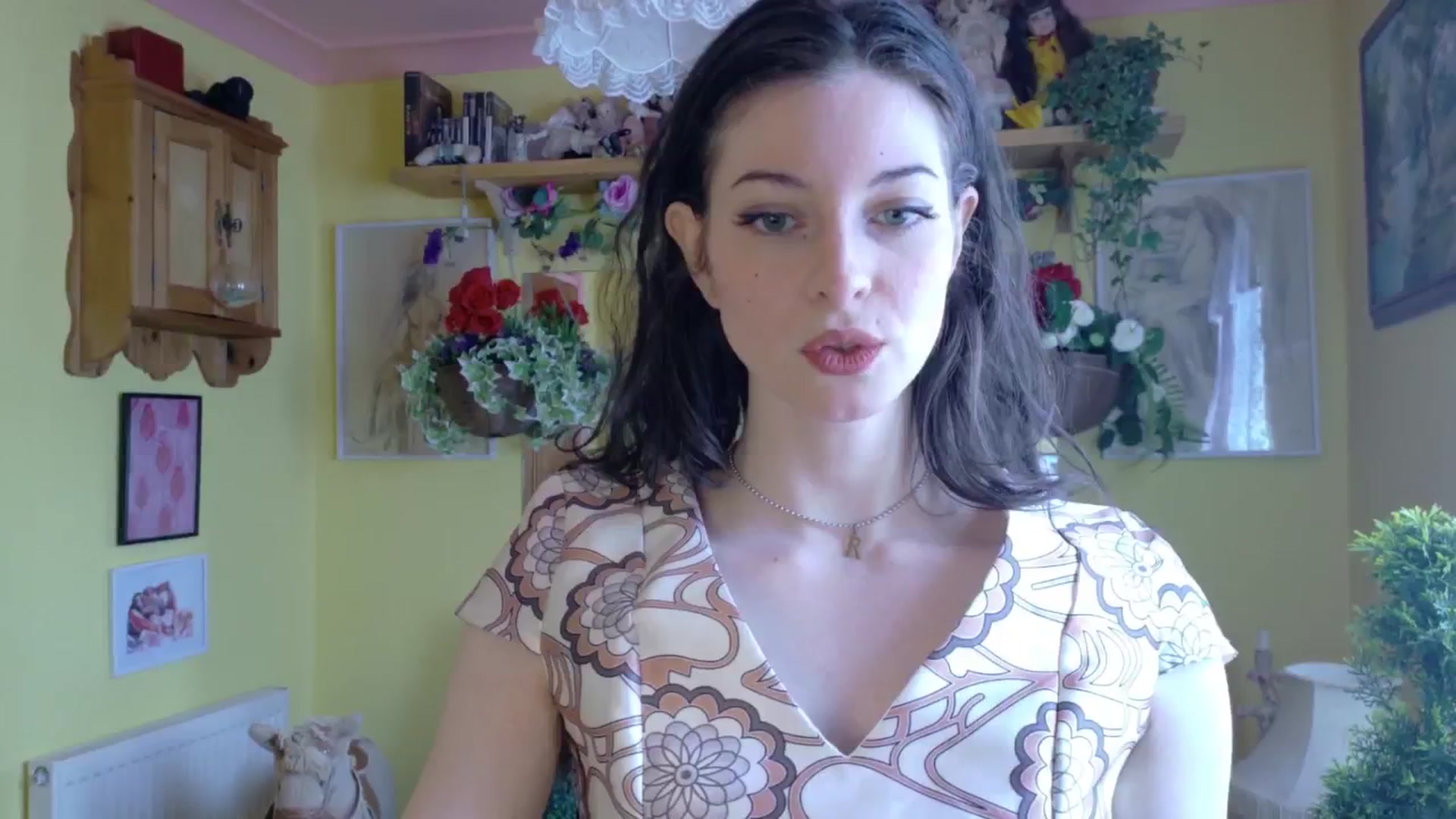 Gallery image thumbnail from sylksiren's myfreecams stream on, 05/02/2025, 14:03 image 4 of 20
