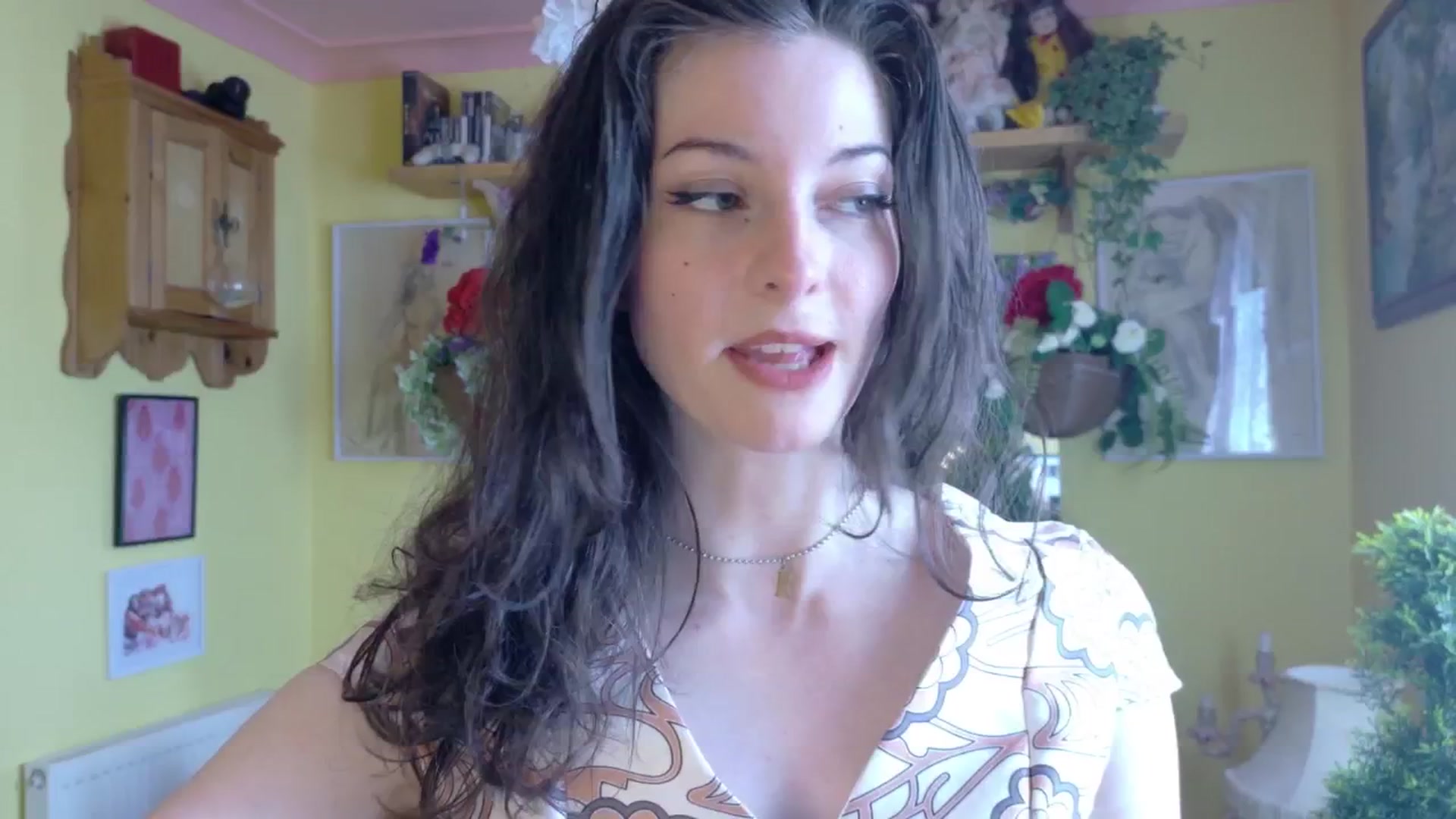 Gallery image thumbnail from sylksiren's myfreecams stream on, 05/02/2025, 14:03 image 5 of 20