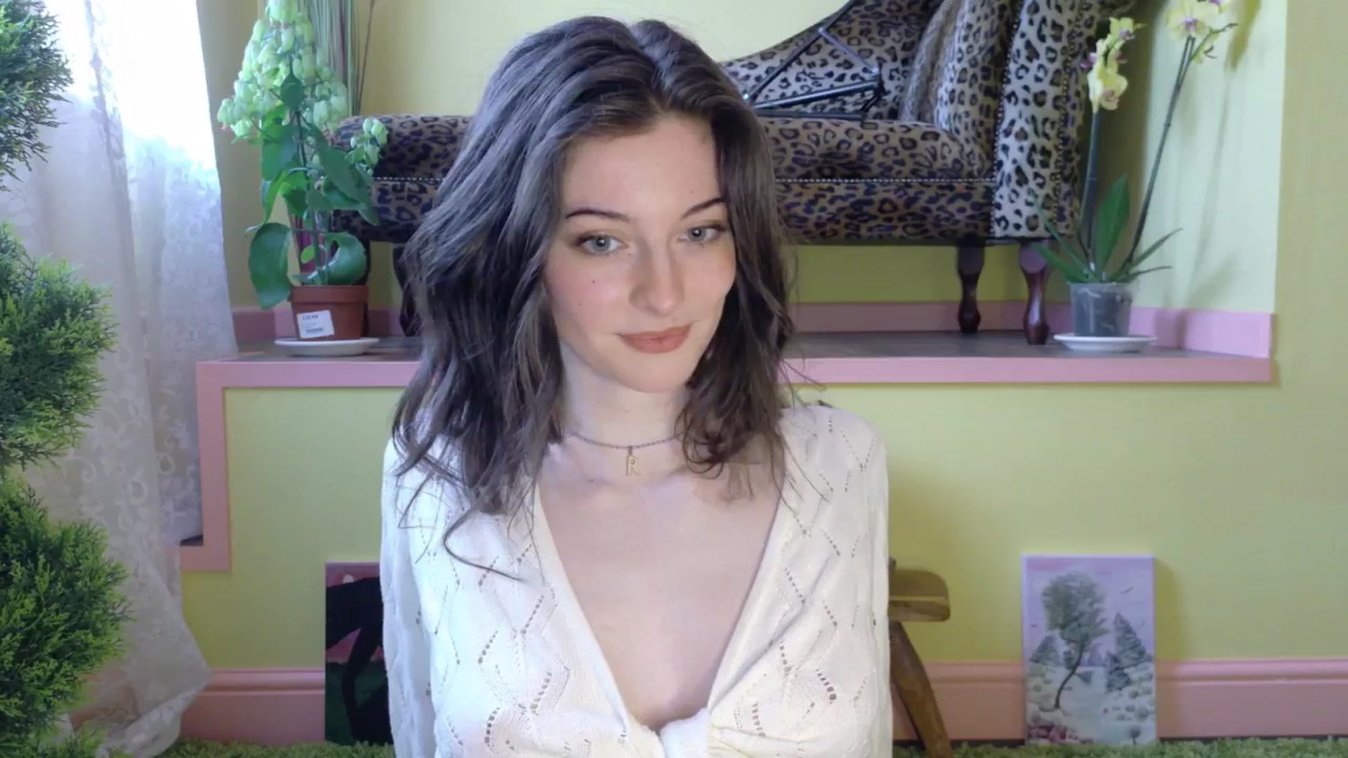 Gallery image thumbnail from sylksiren's myfreecams stream on, 05/05/2025, 17:27 image 5 of 20