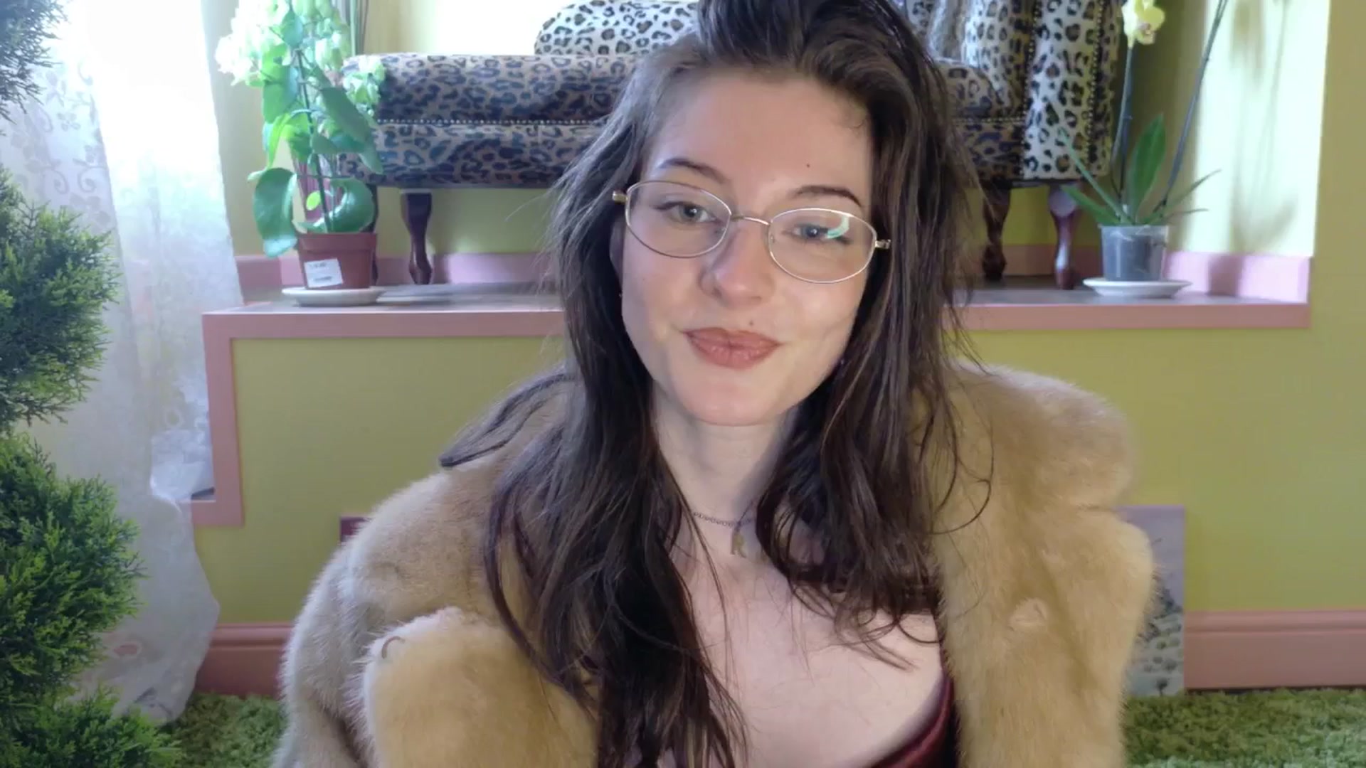 Gallery image thumbnail from sylksiren's myfreecams stream on, 05/06/2025, 15:02 image 13 of 20