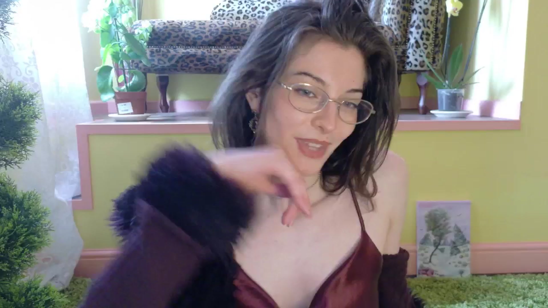 Gallery image thumbnail from sylksiren's myfreecams stream on, 05/06/2025, 15:02 image 4 of 20