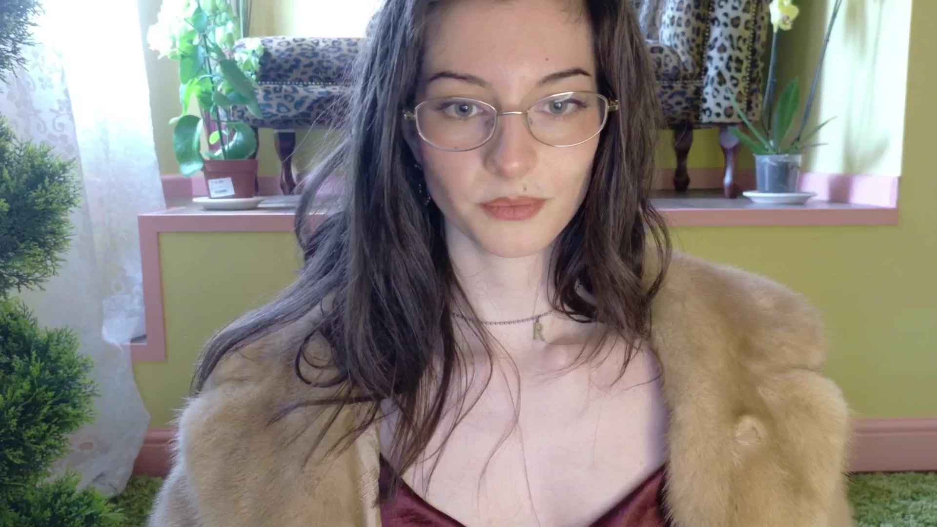 Gallery image thumbnail from sylksiren's myfreecams stream on, 05/06/2025, 15:02 image 12 of 20